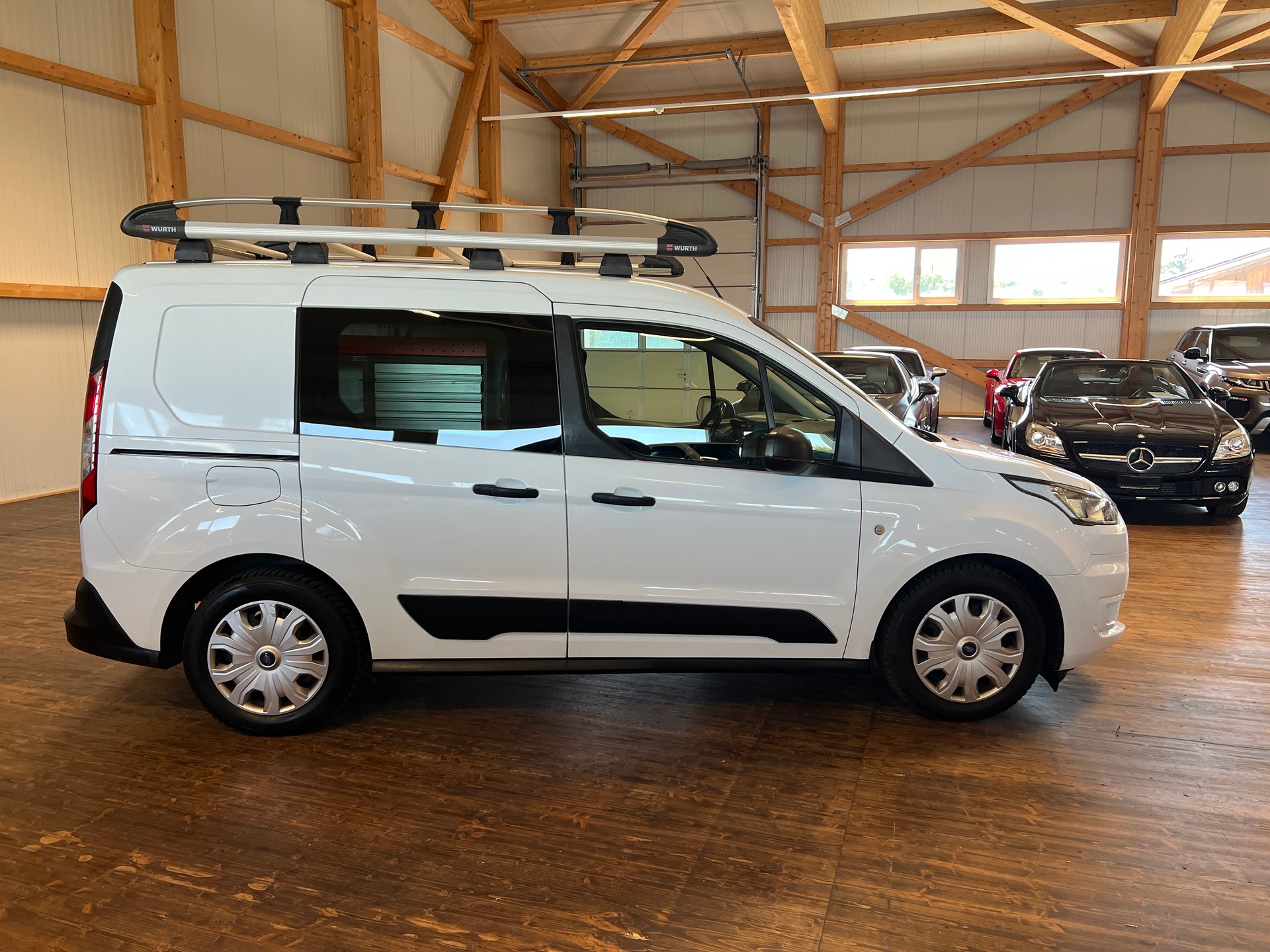 FORD Transit Connect Van T200 1.0 EcoBoost Trend-showroom-element-3