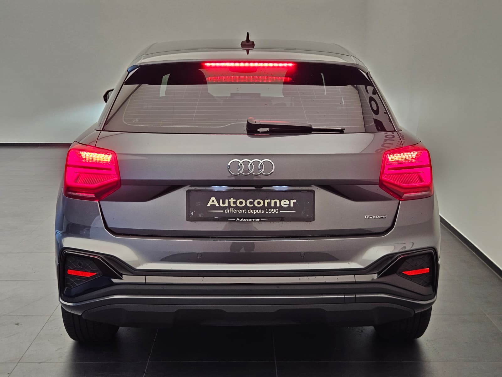 AUDI Q2 40 TFSI S line Attraction quattro S-tronic-image-7
