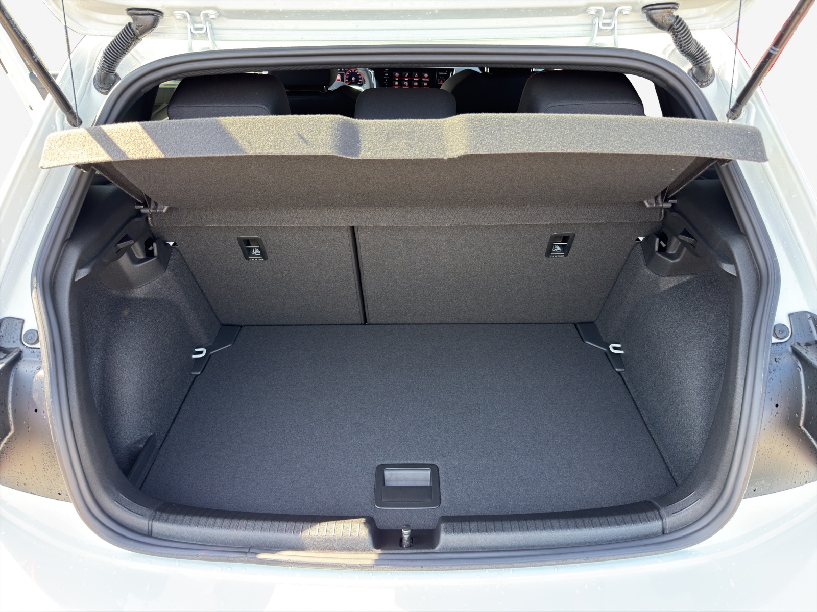 VW Polo 1.0 TSI Style Edition 50 DSG-image-12