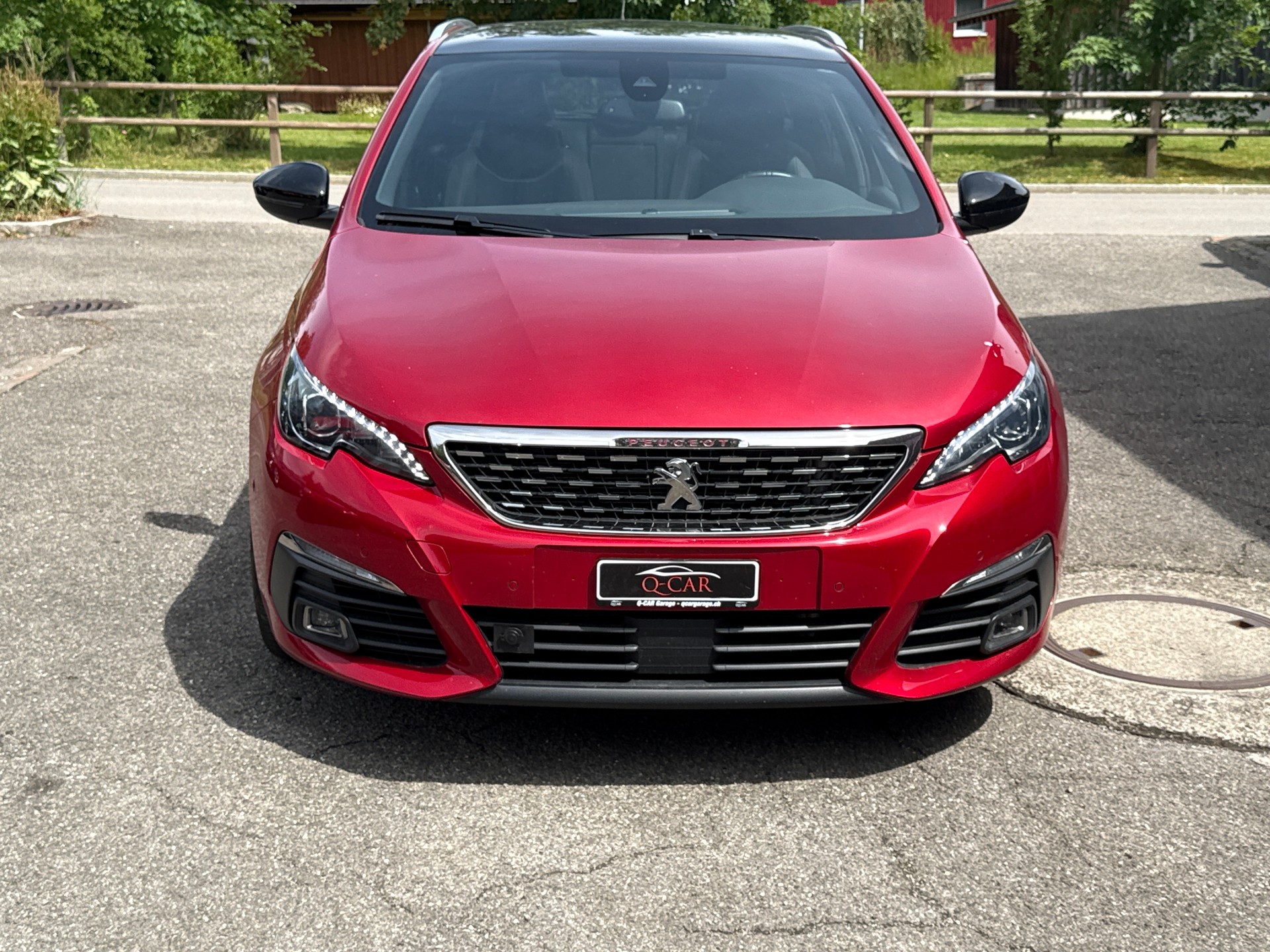 PEUGEOT 308 SW 2.0 BlueHDI GT EAT8-image-2