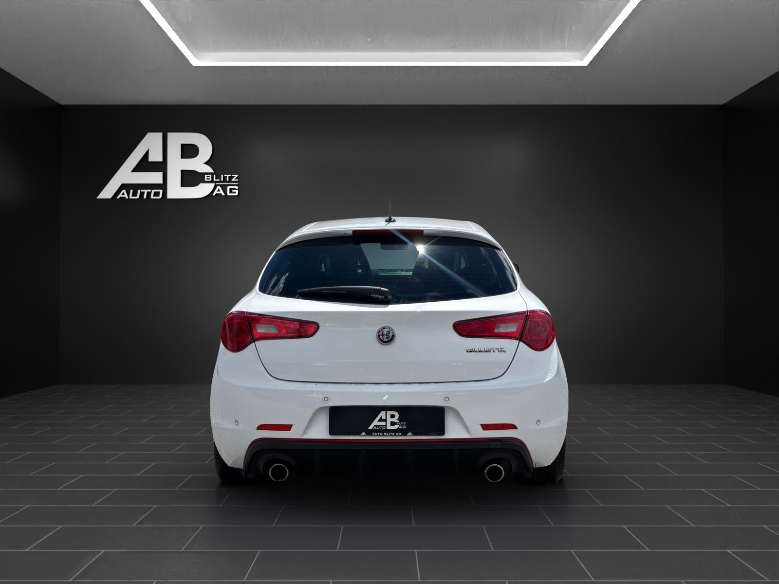 ALFA ROMEO Giulietta 1750 TBi Veloce TCT mit 241 PS-showroom-element-3