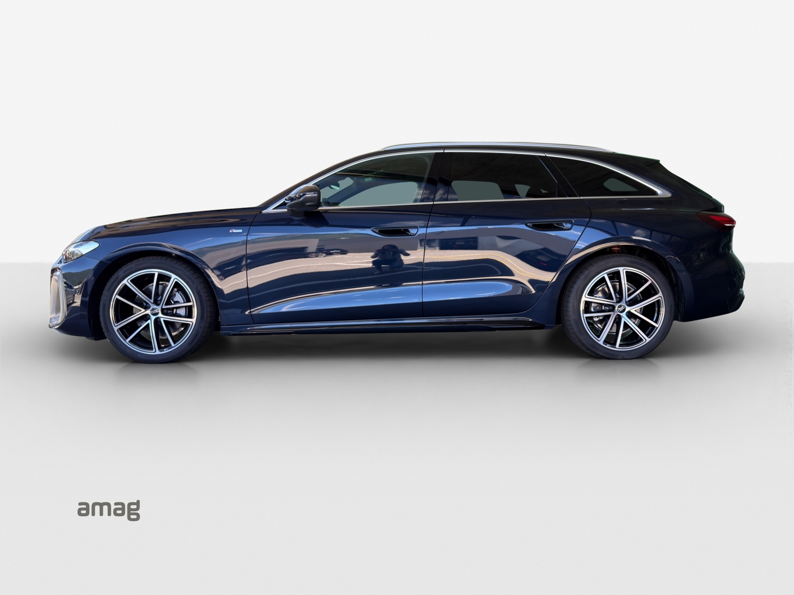 AUDI A5 Avant TFSI quattro 150 kW S tronic-image-1