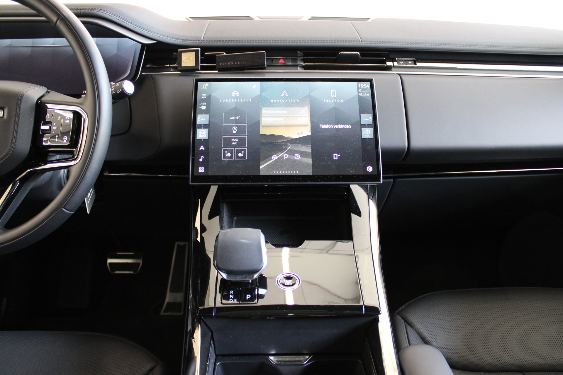 LAND ROVER Range Rover Sport D300 3.0 TD6 MHEV Dynamic HSE Automatic-image-17