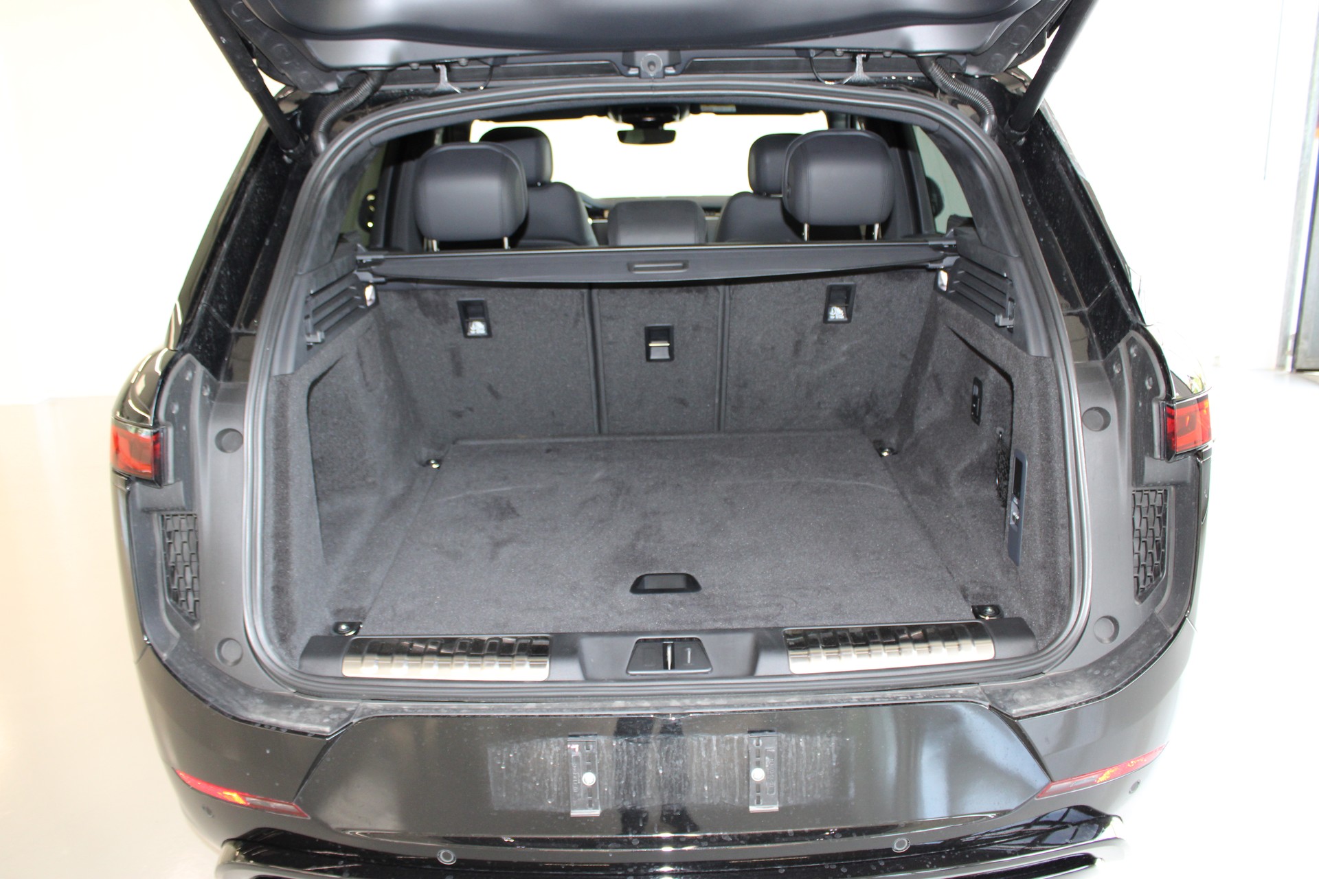 LAND ROVER Range Rover Sport D300 3.0 TD6 MHEV Dynamic HSE Automatic-image-28