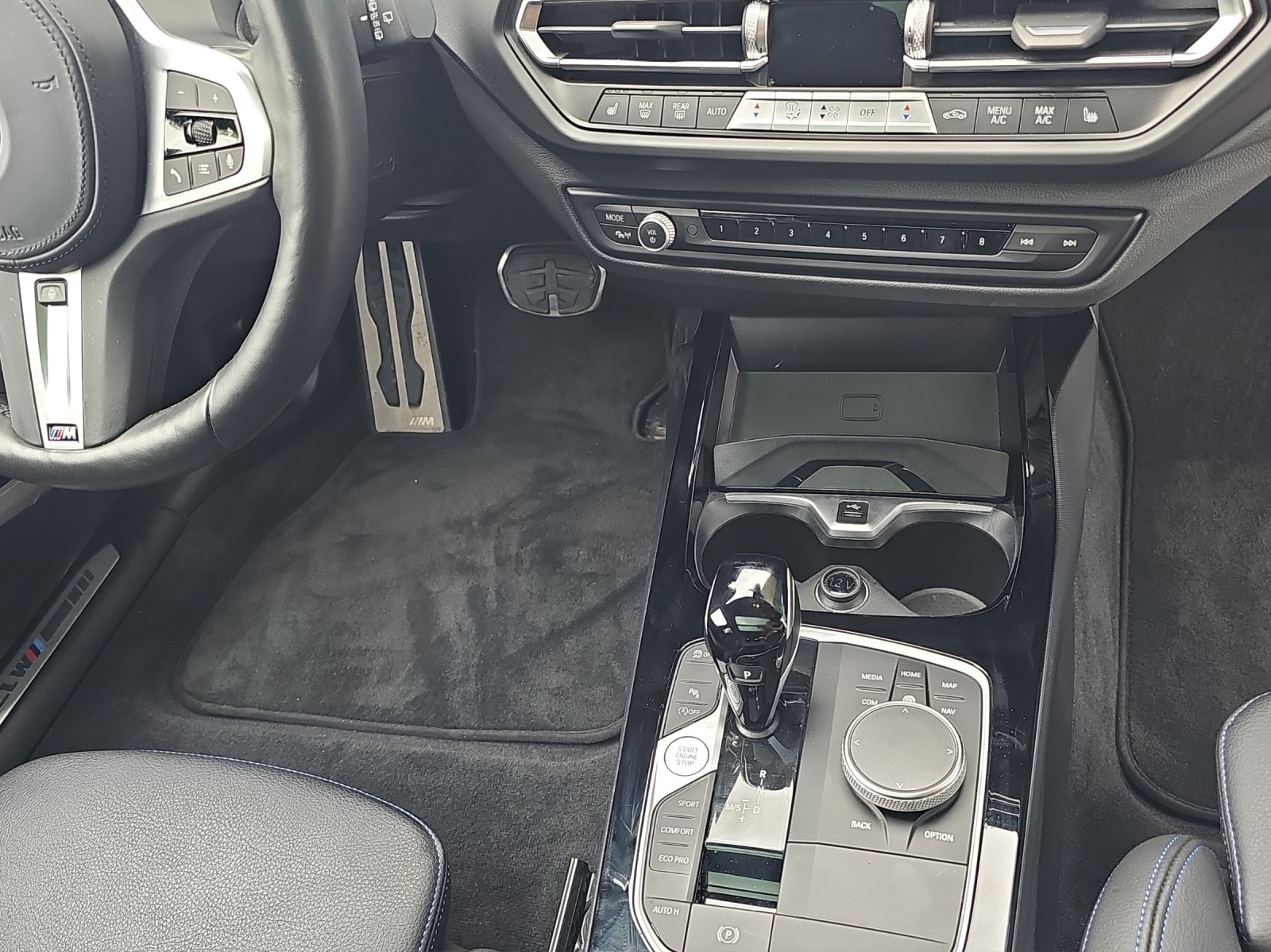 BMW M135i xDrive-image-17