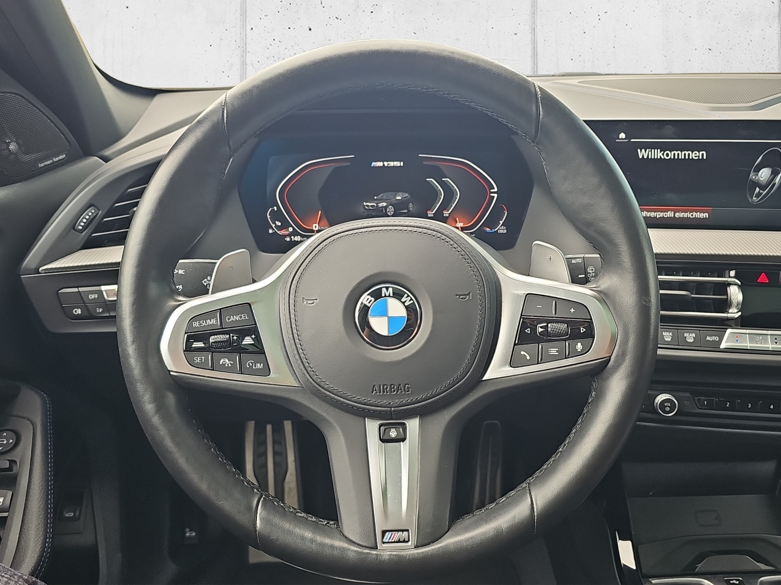 BMW M135i xDrive-image-10