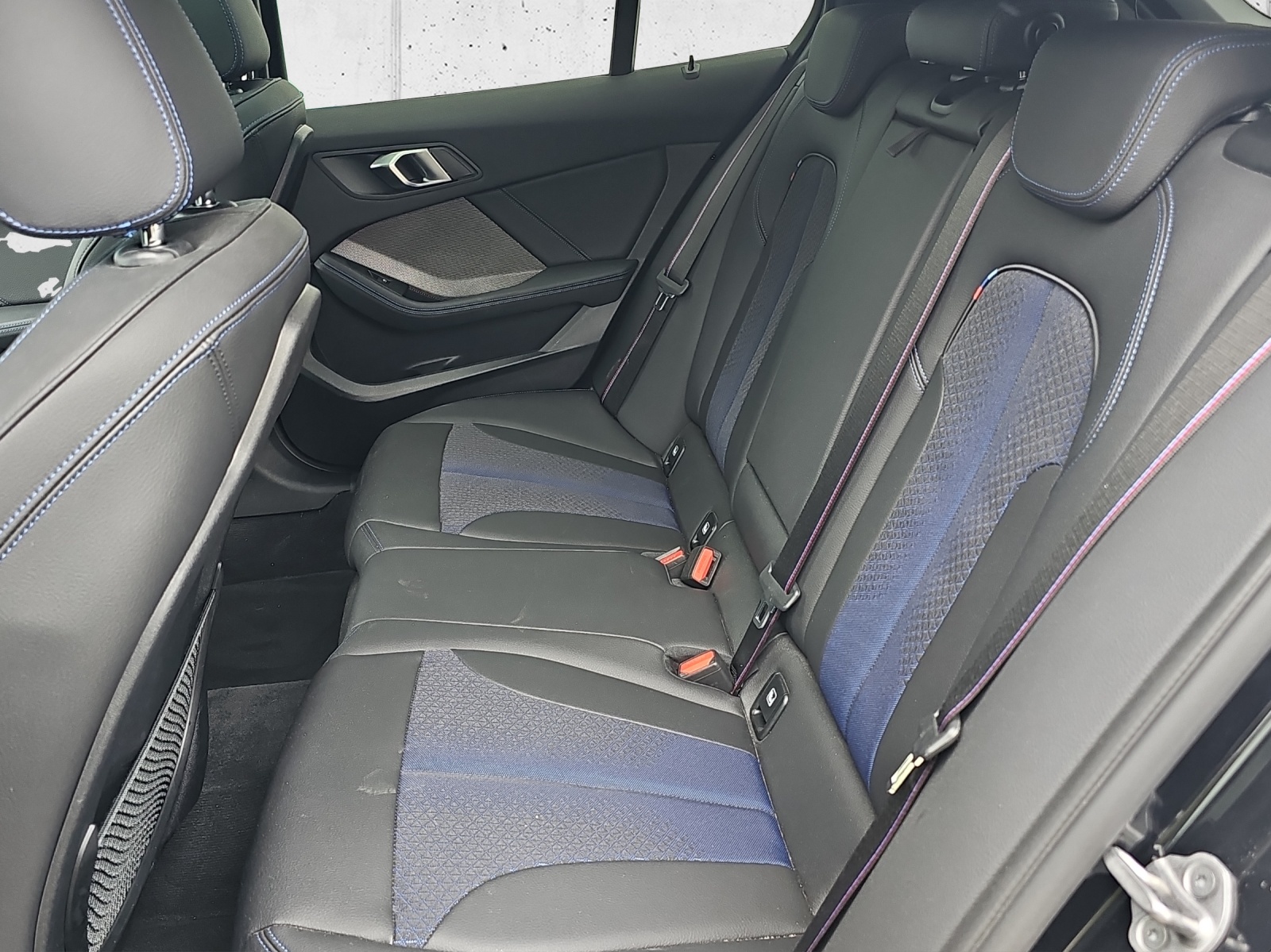 BMW M135i xDrive-image-13
