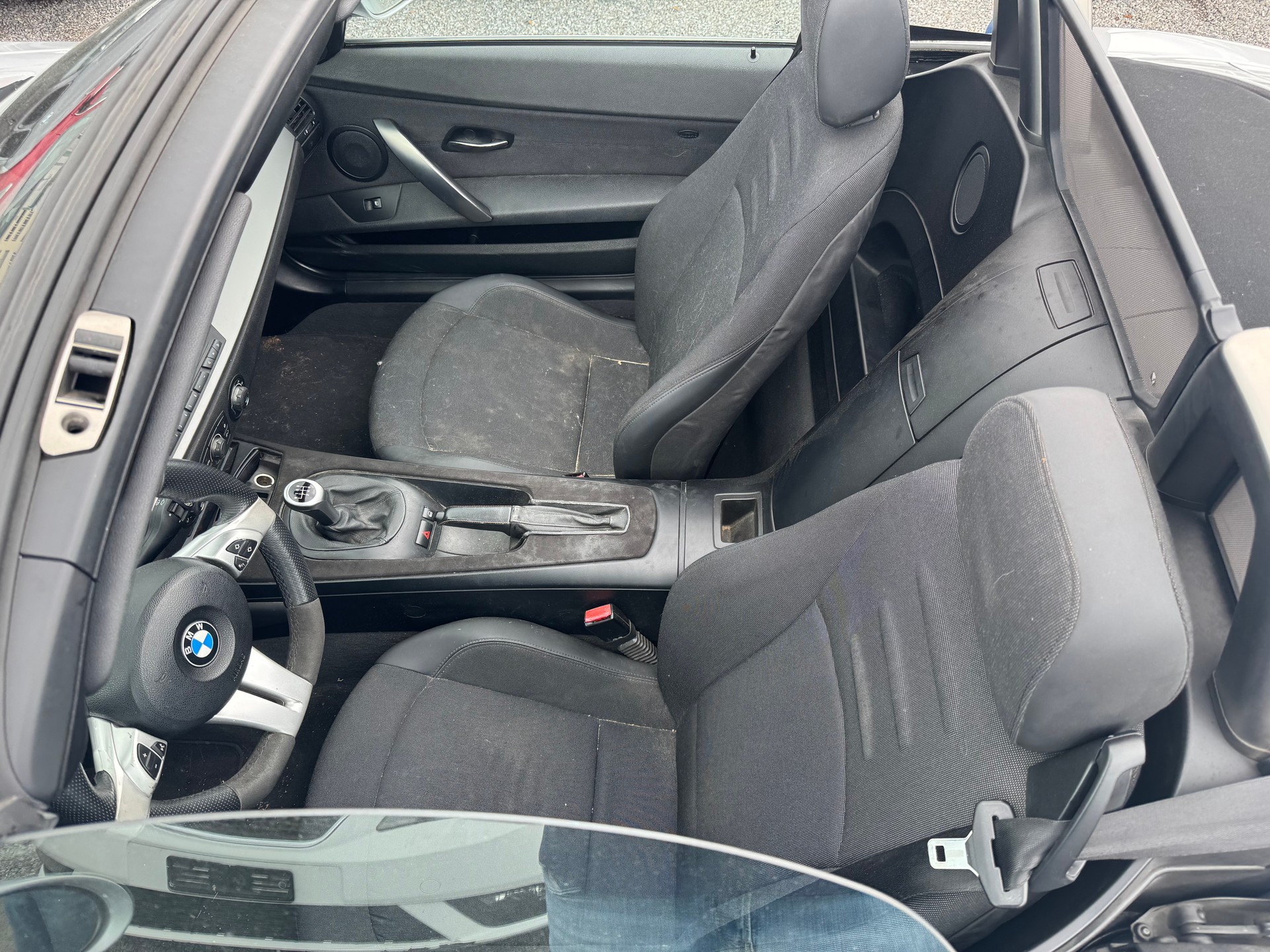 BMW Z4 2.0i Roadster-image-8