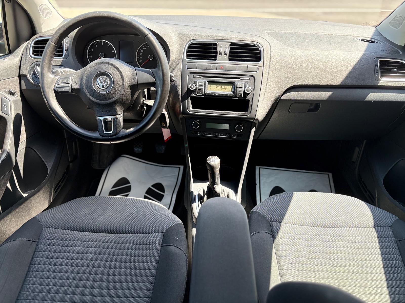 VW Polo 1.4 16V Comfortline-image-10