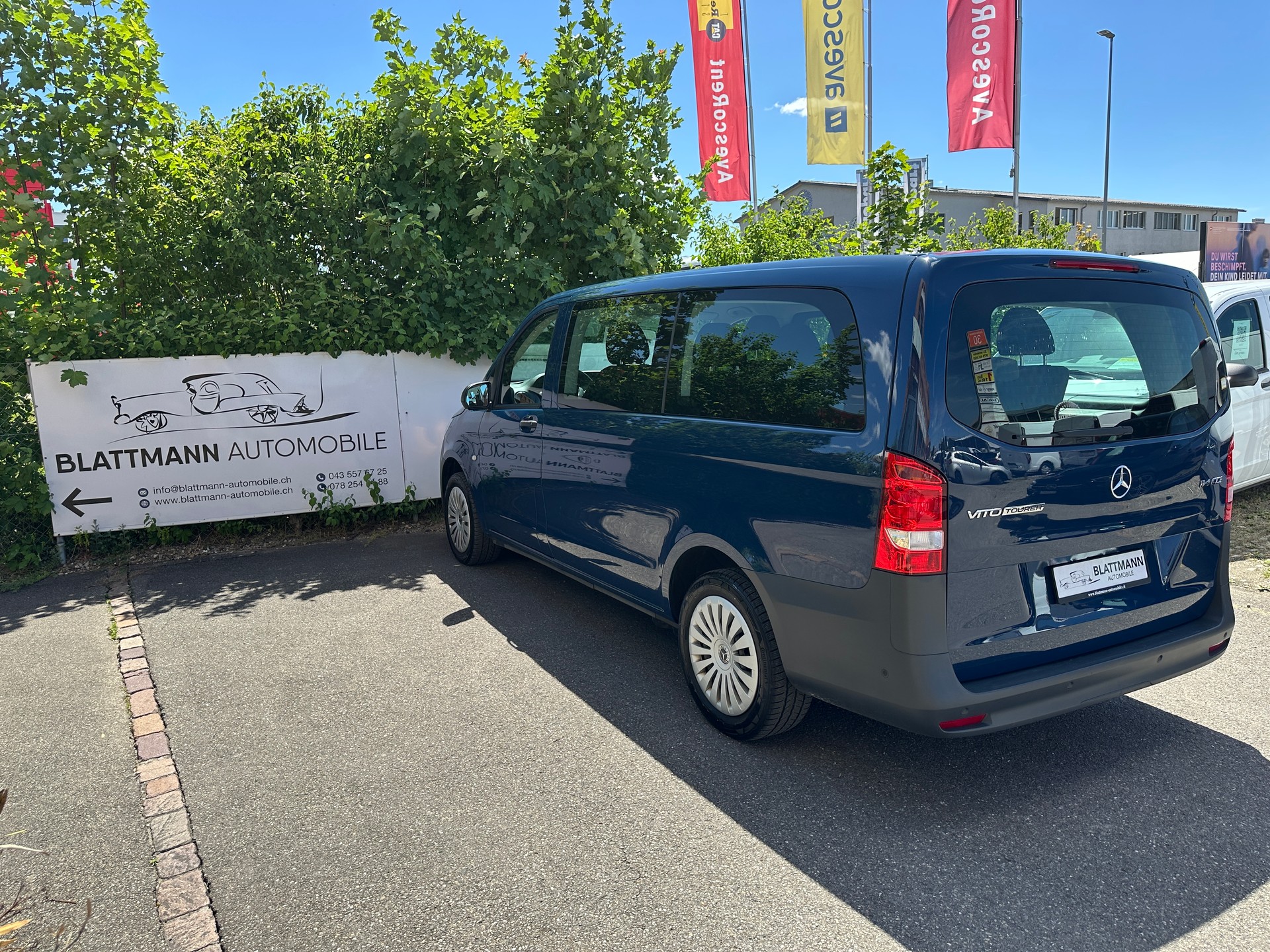 MERCEDES-BENZ Vito 114 CDI Lang Pro Tourer 4Matic 9G-Tronic-image-13