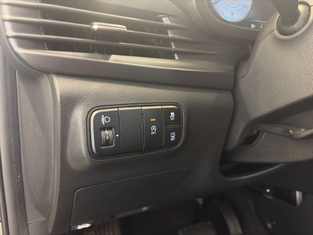 HYUNDAI i20 1.0 T-GDi Origo-image-9