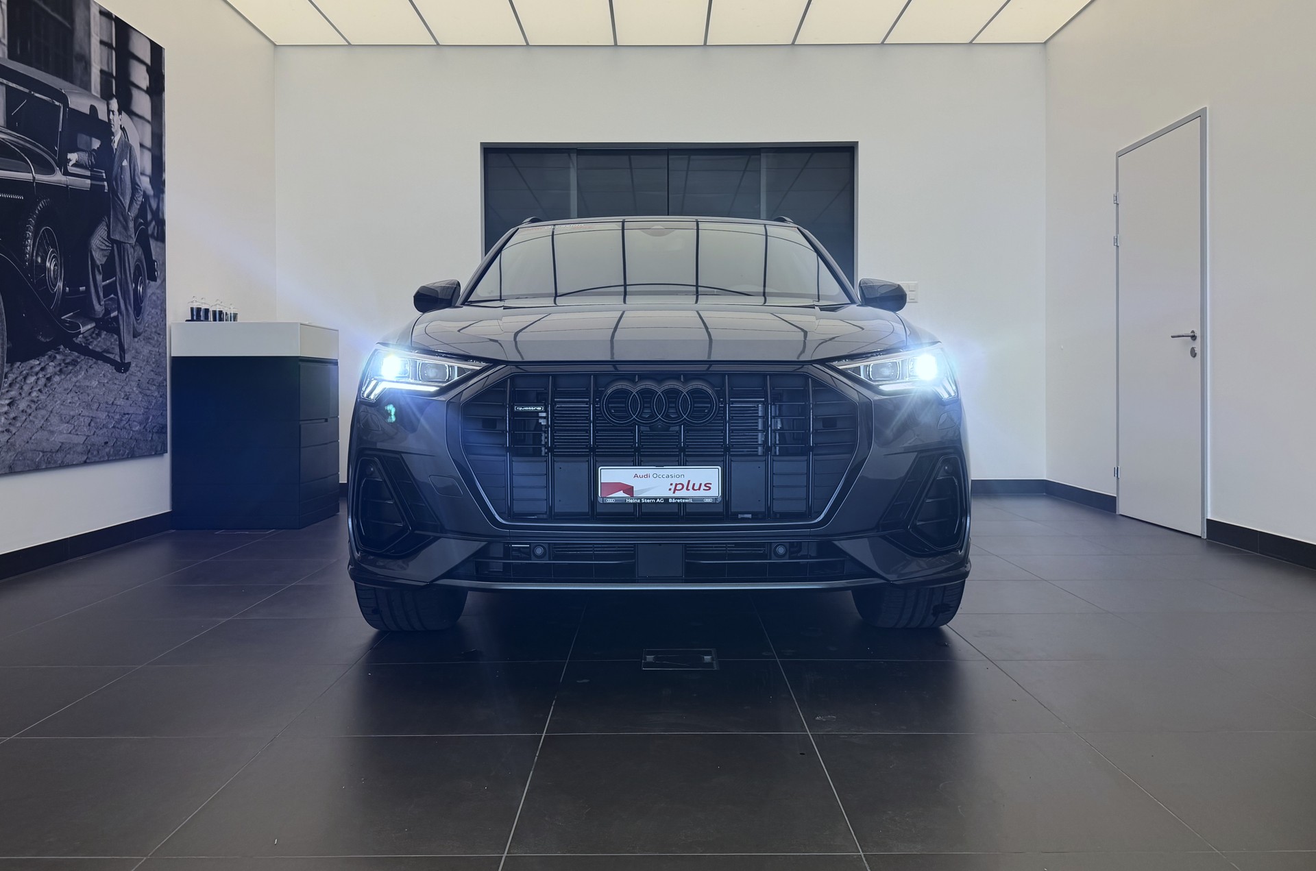AUDI Q3 45 TFSI quattro S-tronic-image-1