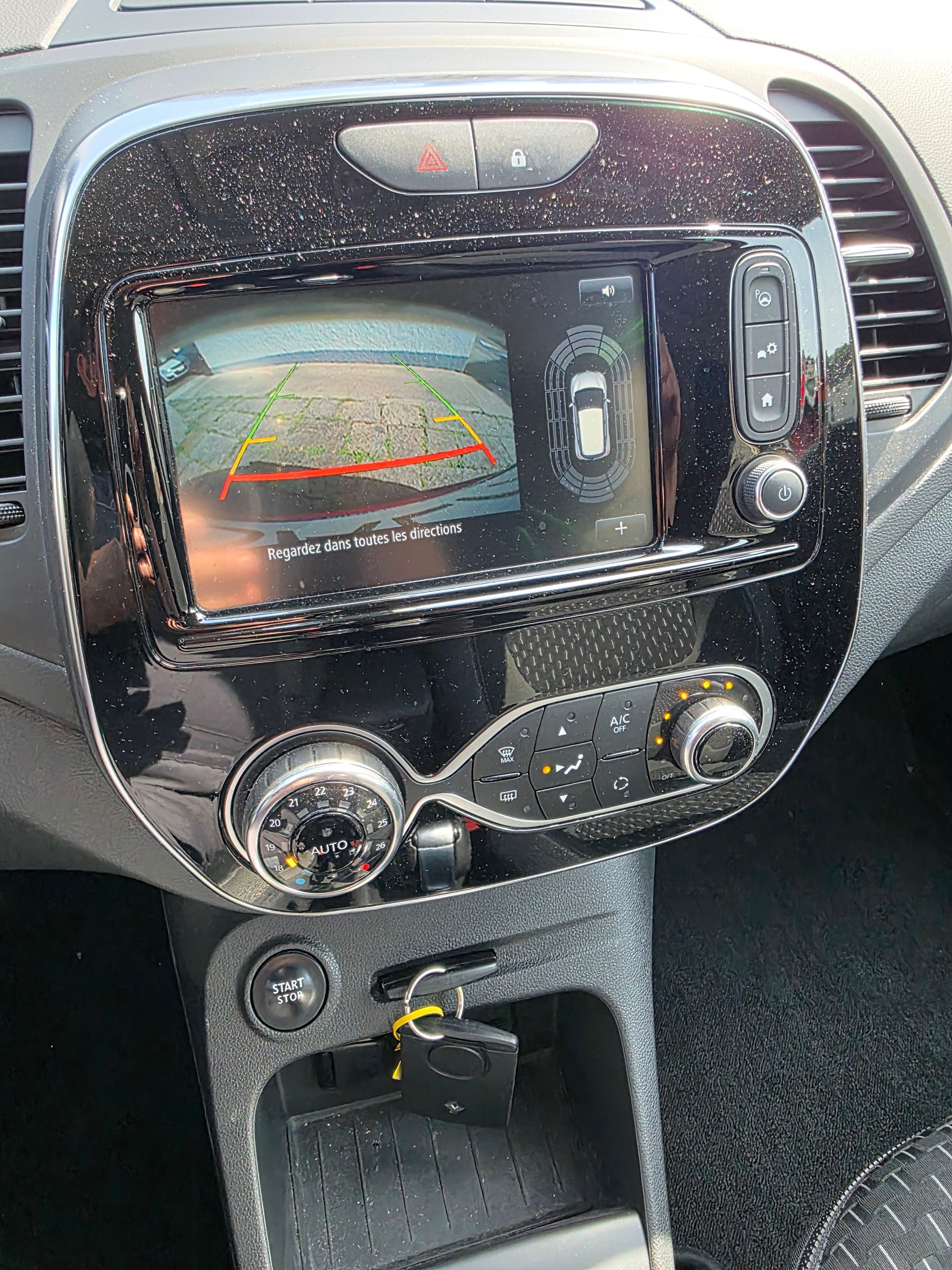 RENAULT Captur 1.2 T 16V Editione One EDC-image-8