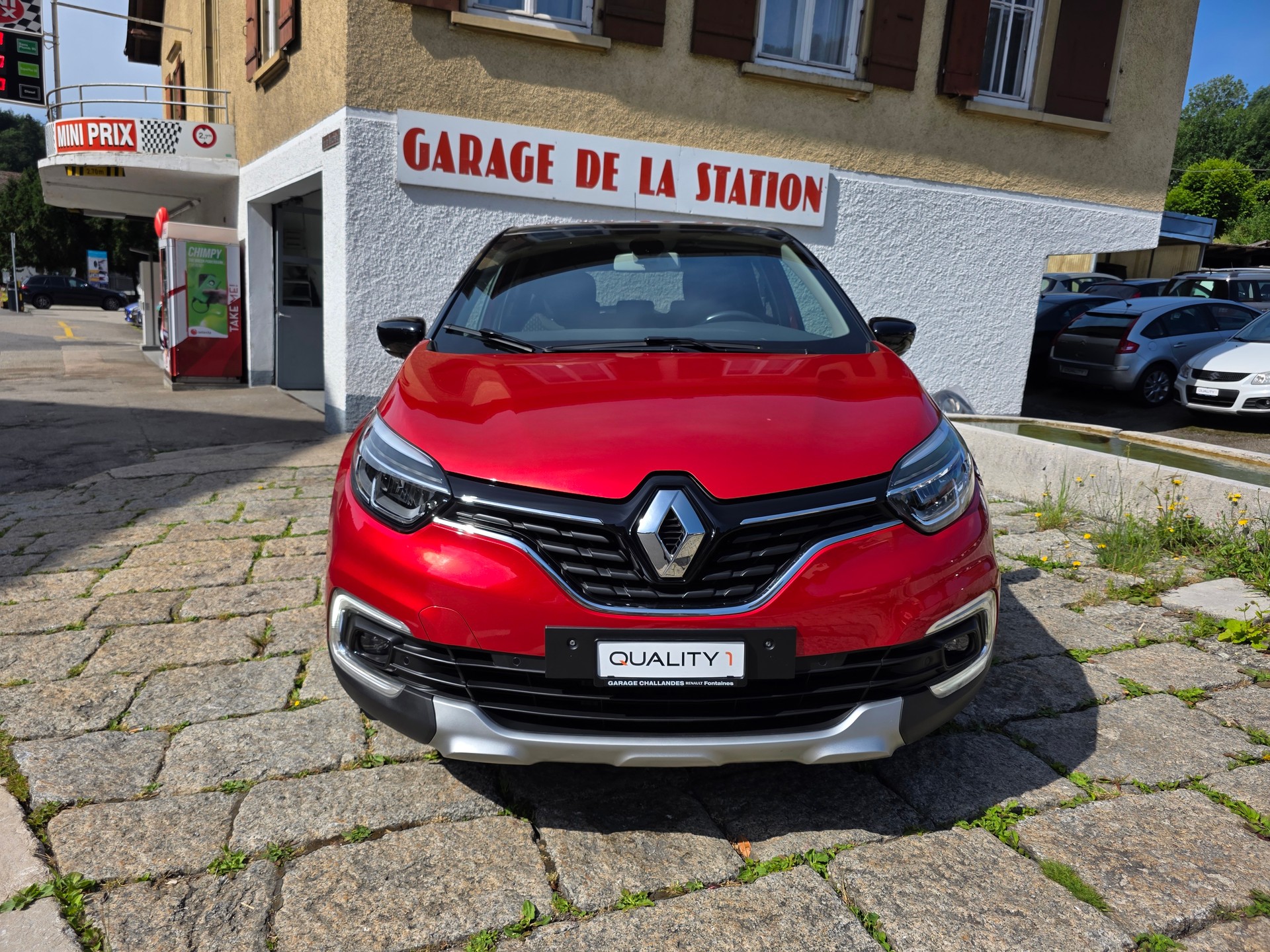 RENAULT Captur 1.2 T 16V Editione One EDC-image-1
