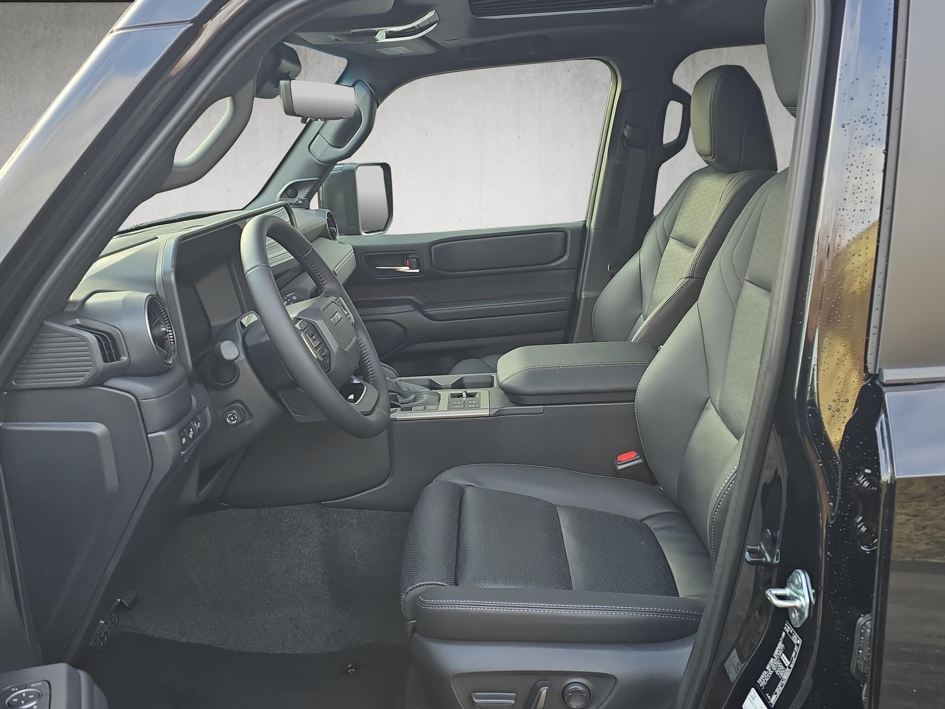 TOYOTA Land Cruiser 2.8 D 48V Invincible-image-8