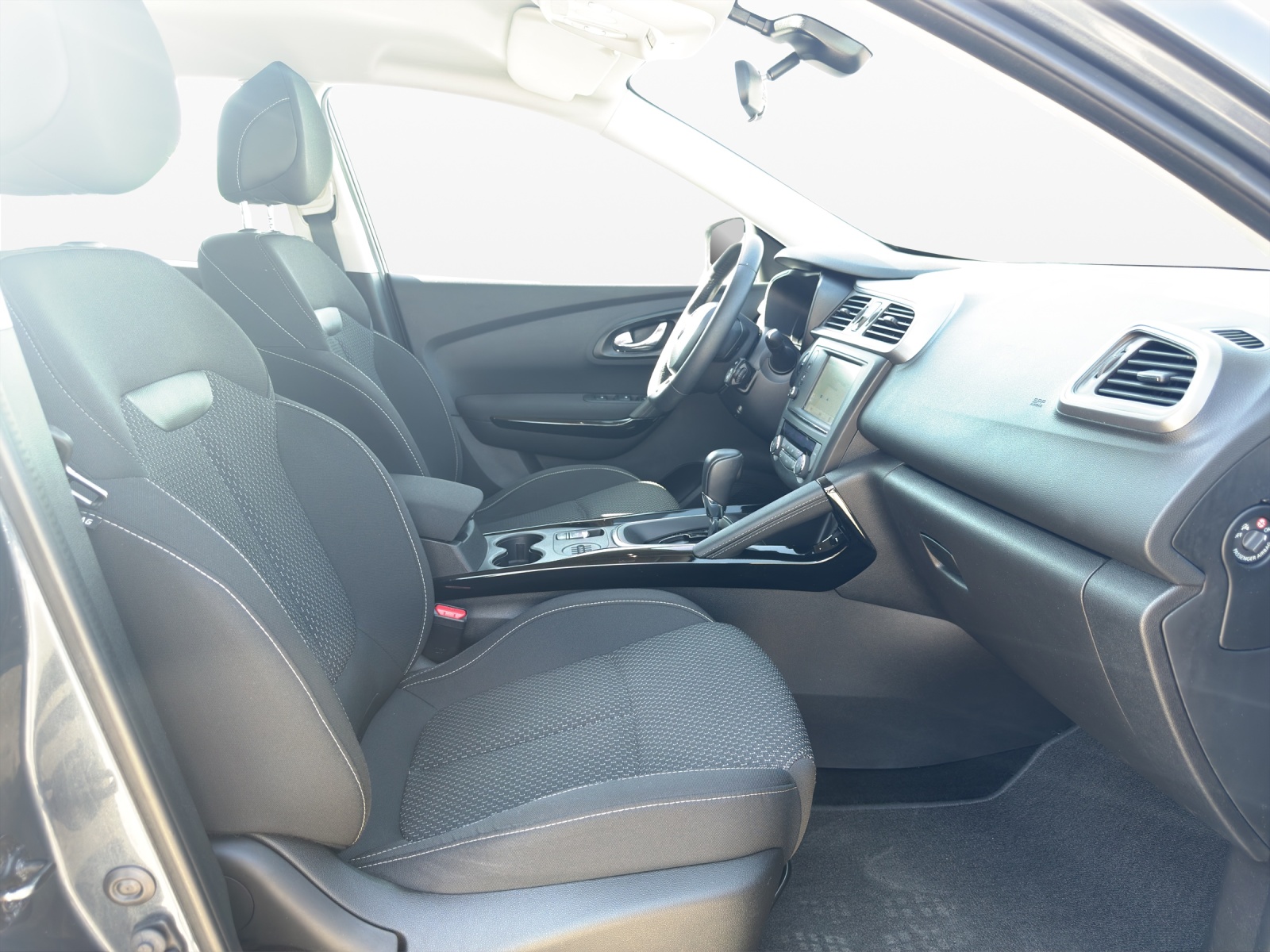 RENAULT Kadjar 1.5 dCi Zen EDC-image-14