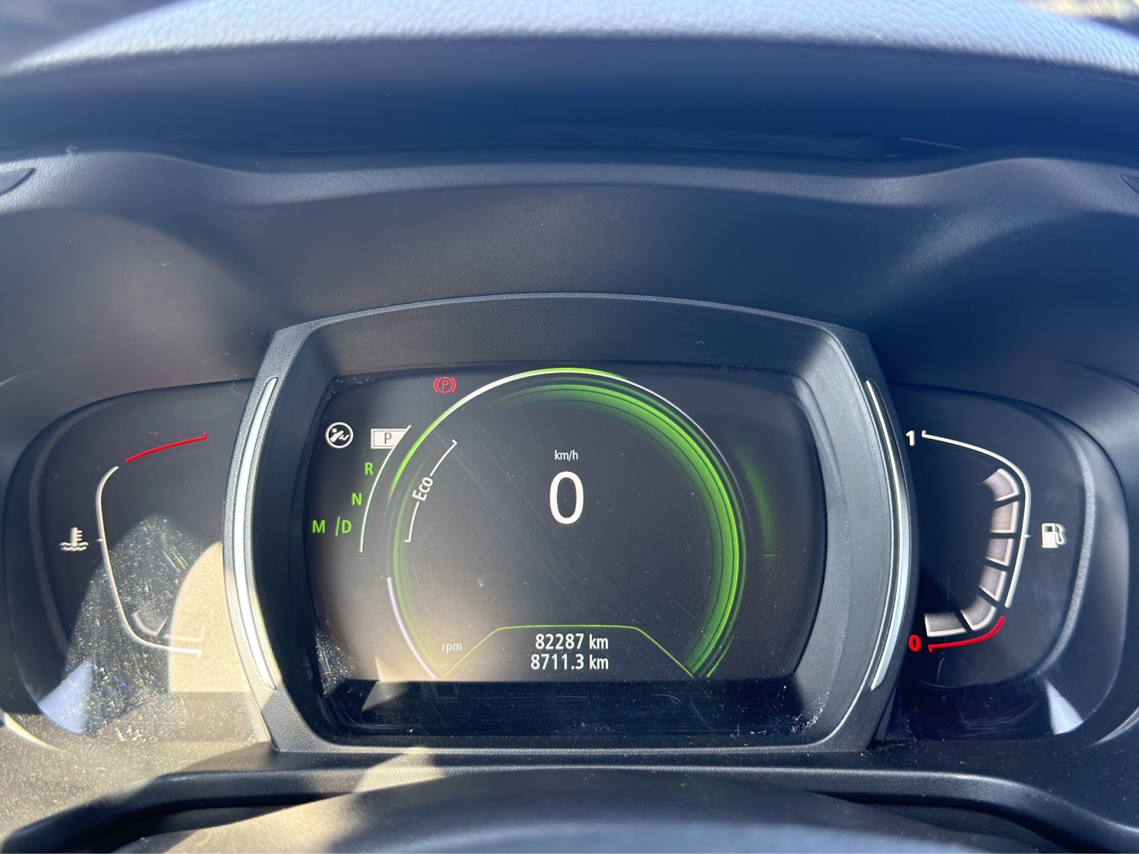 RENAULT Kadjar 1.5 dCi Zen EDC-image-22