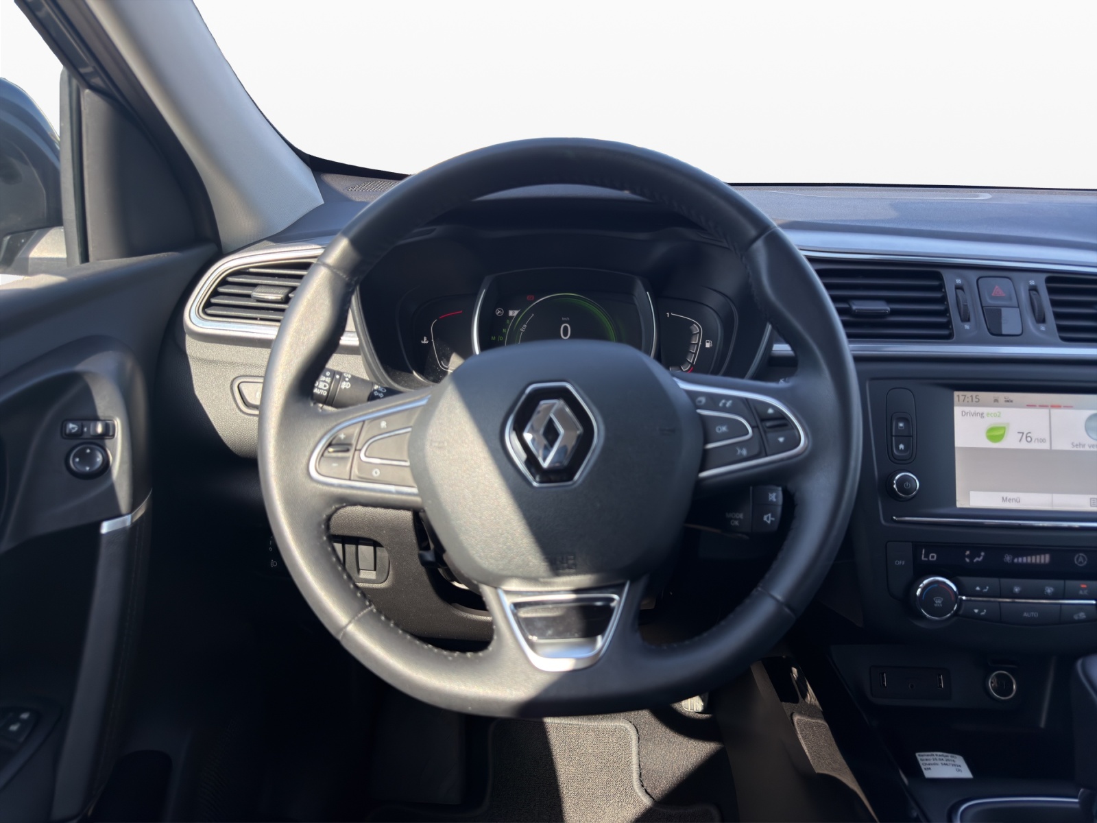 RENAULT Kadjar 1.5 dCi Zen EDC-image-10