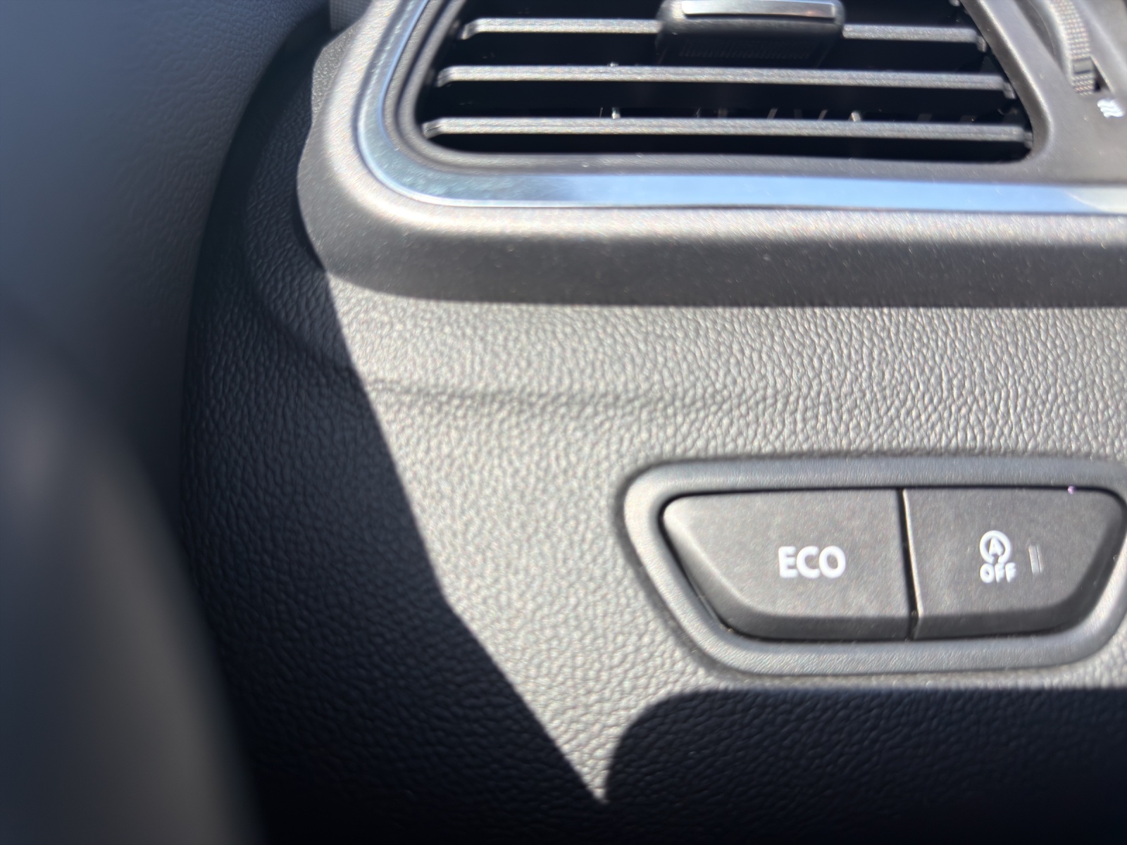 RENAULT Kadjar 1.5 dCi Zen EDC-image-21