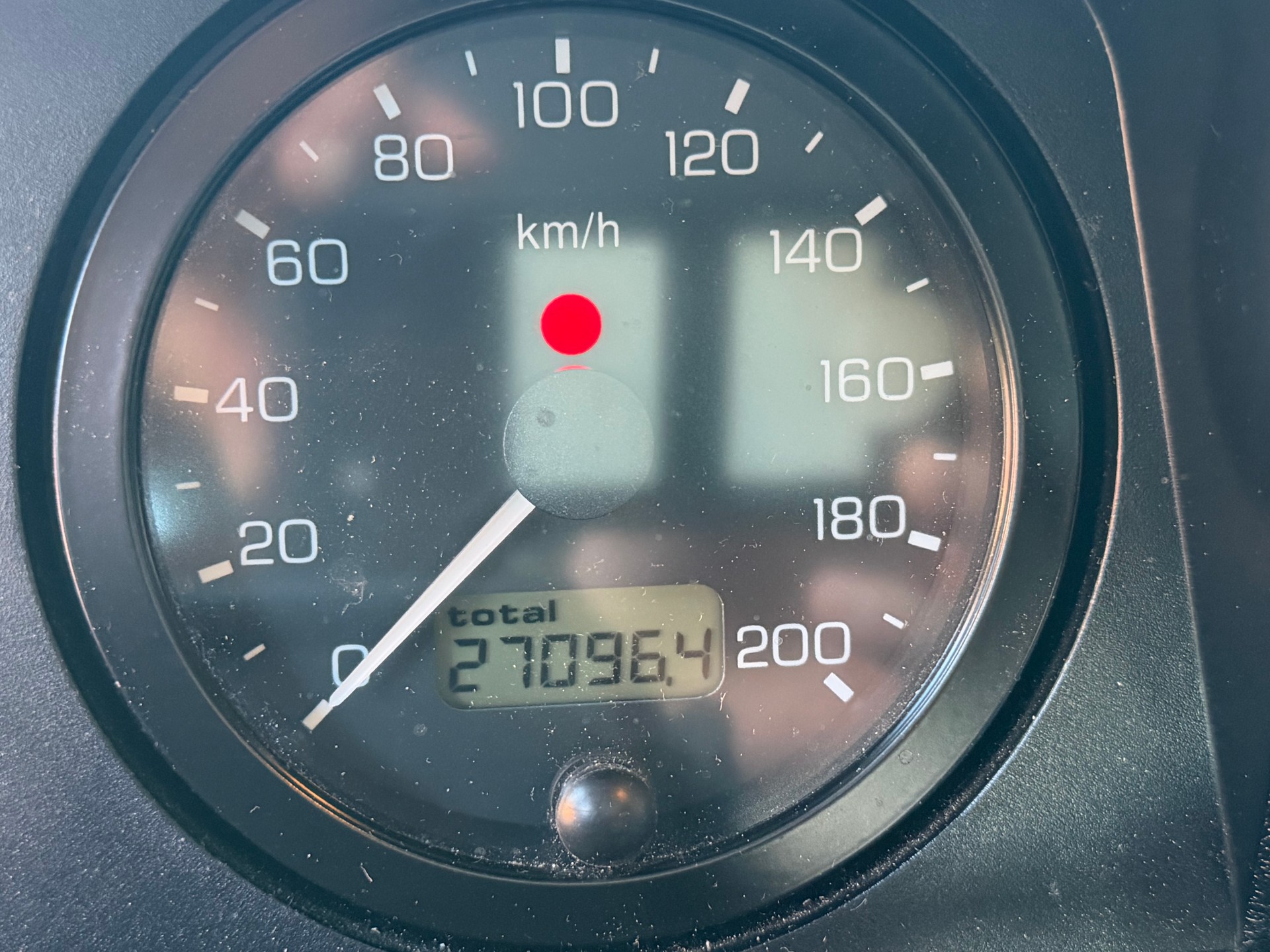 LAND ROVER Defender 90 TD5 *lowMile*-image-14