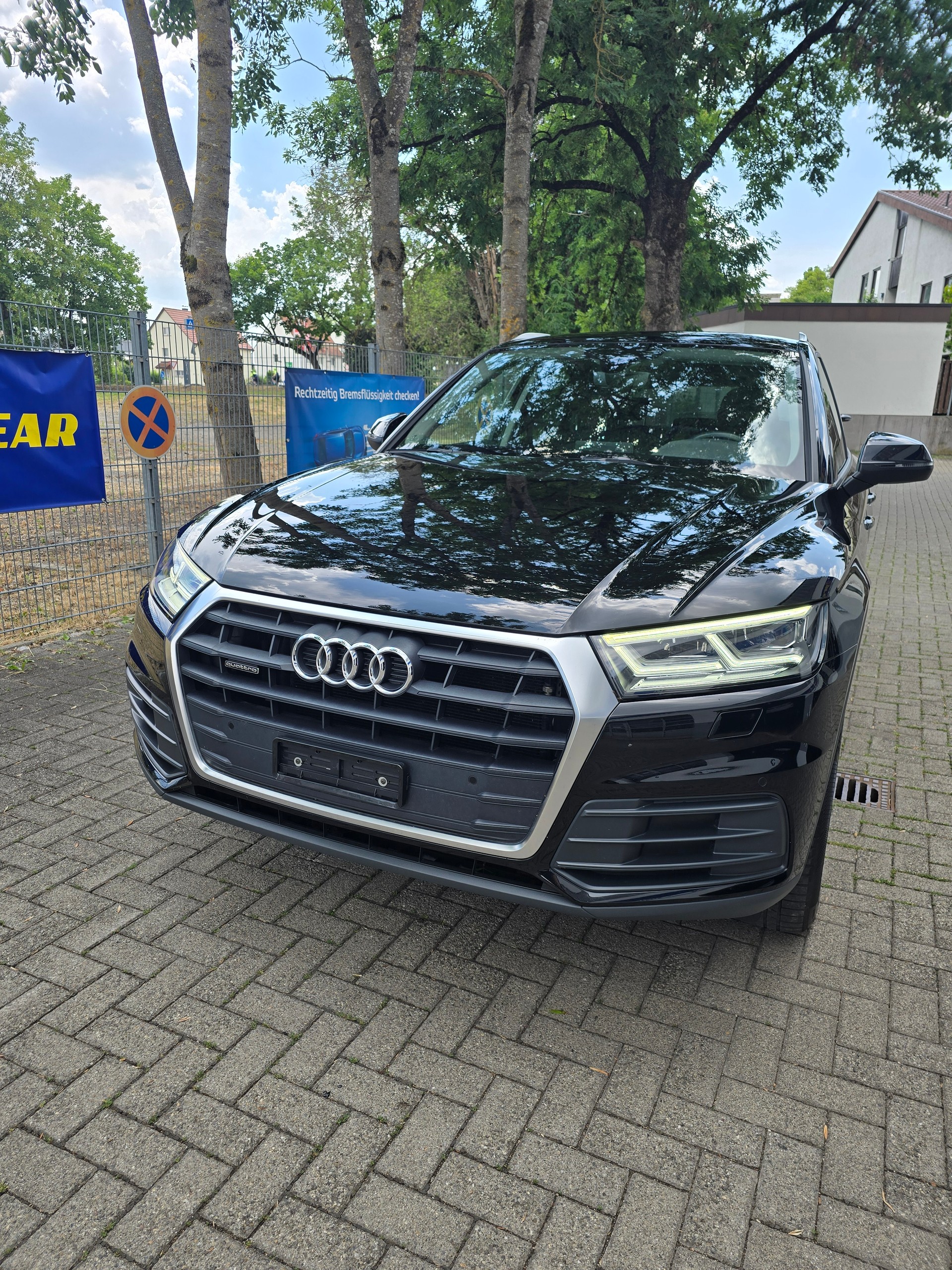 AUDI 2.0 40 TDI Design qu. S-Tronic-image-1