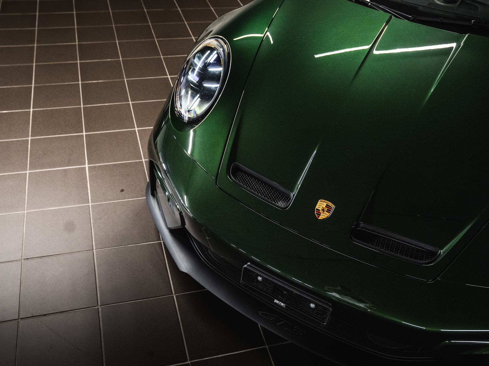 PORSCHE 911 Carrera GT3 PDK Touring-image-14