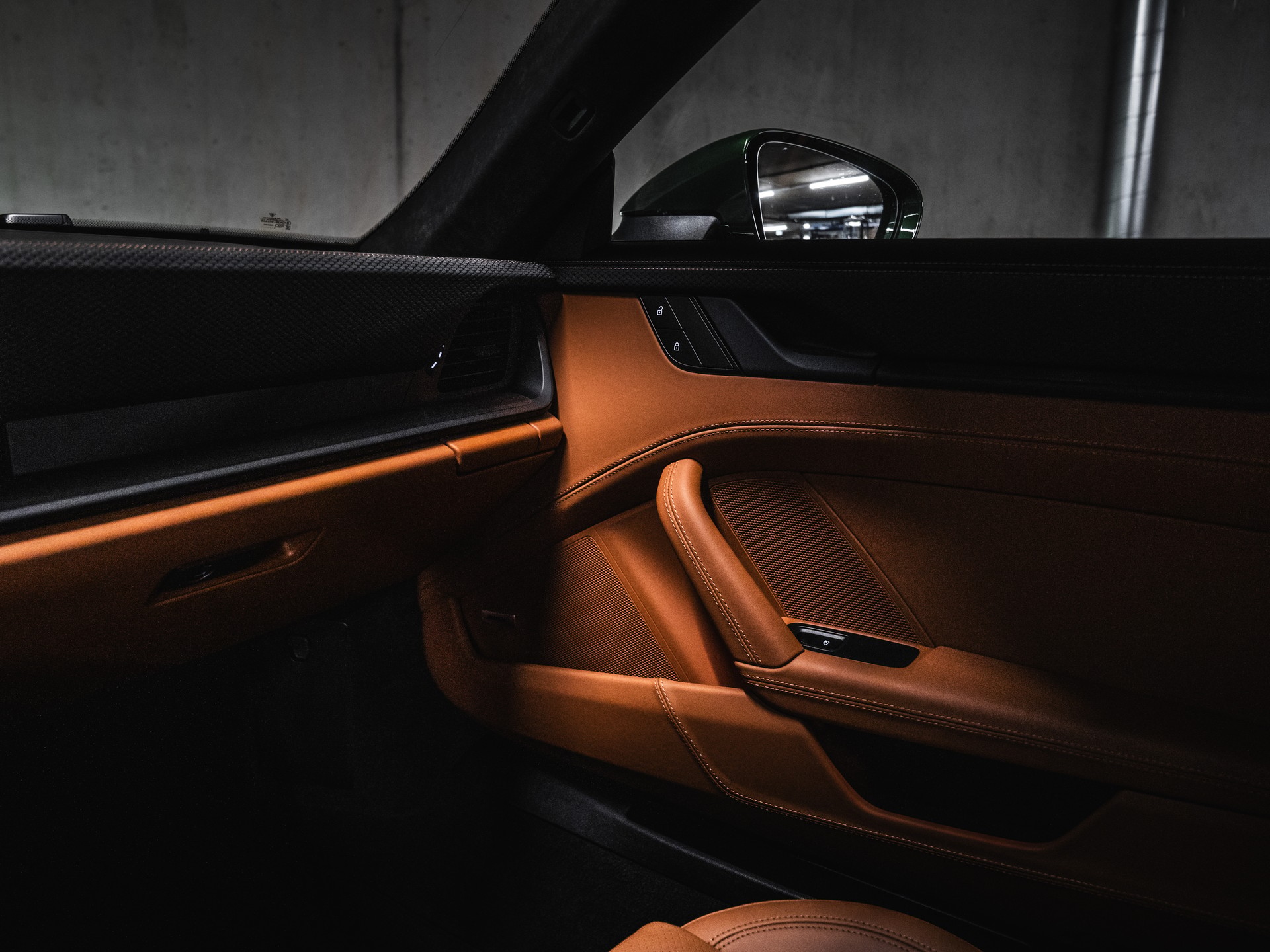 PORSCHE 911 Carrera GT3 PDK Touring-image-9