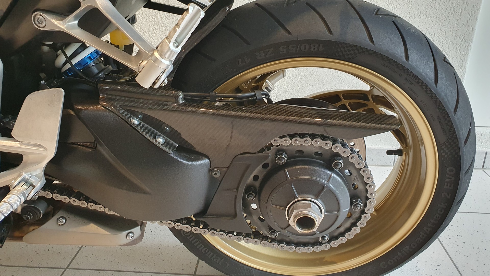 HONDA CB 1000 R ABS-image-9