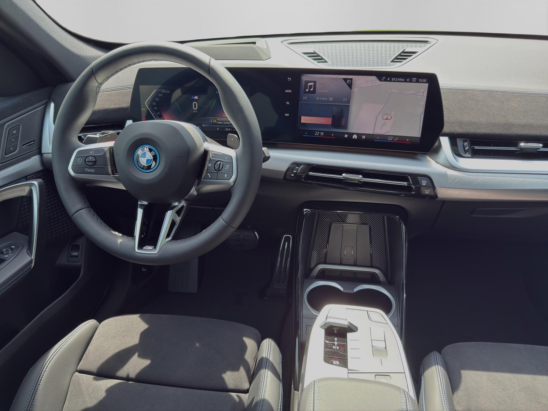 BMW X1 30e xDrive M Sport-image-14