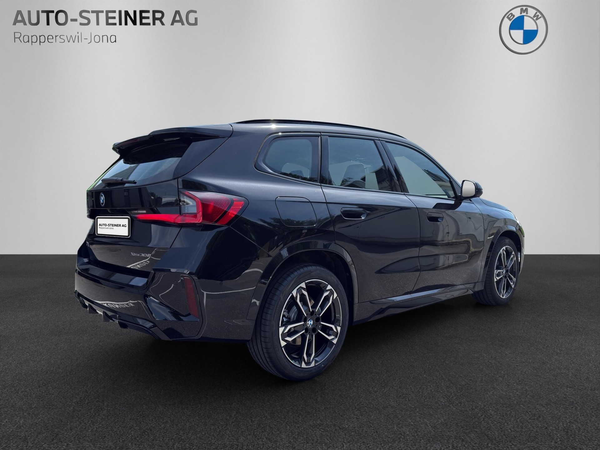 BMW X1 30e xDrive M Sport-image-4