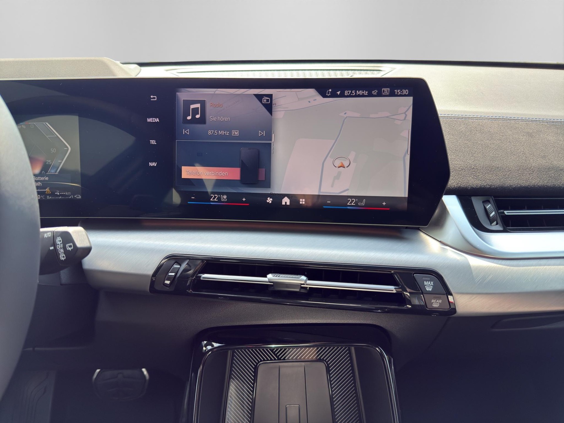 BMW X1 30e xDrive M Sport-image-13