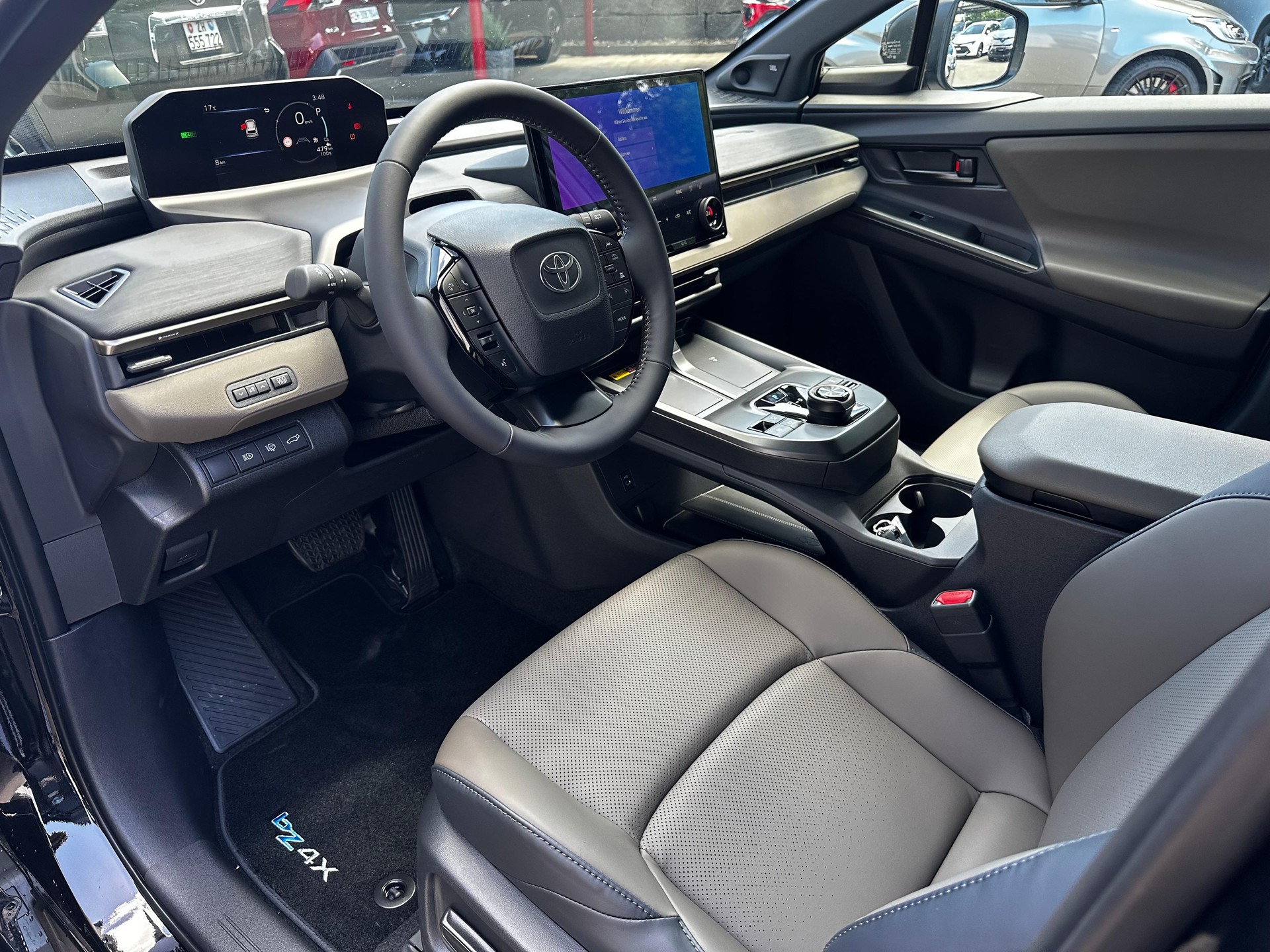 TOYOTA bZ4X Touring Premium AWD-image-9