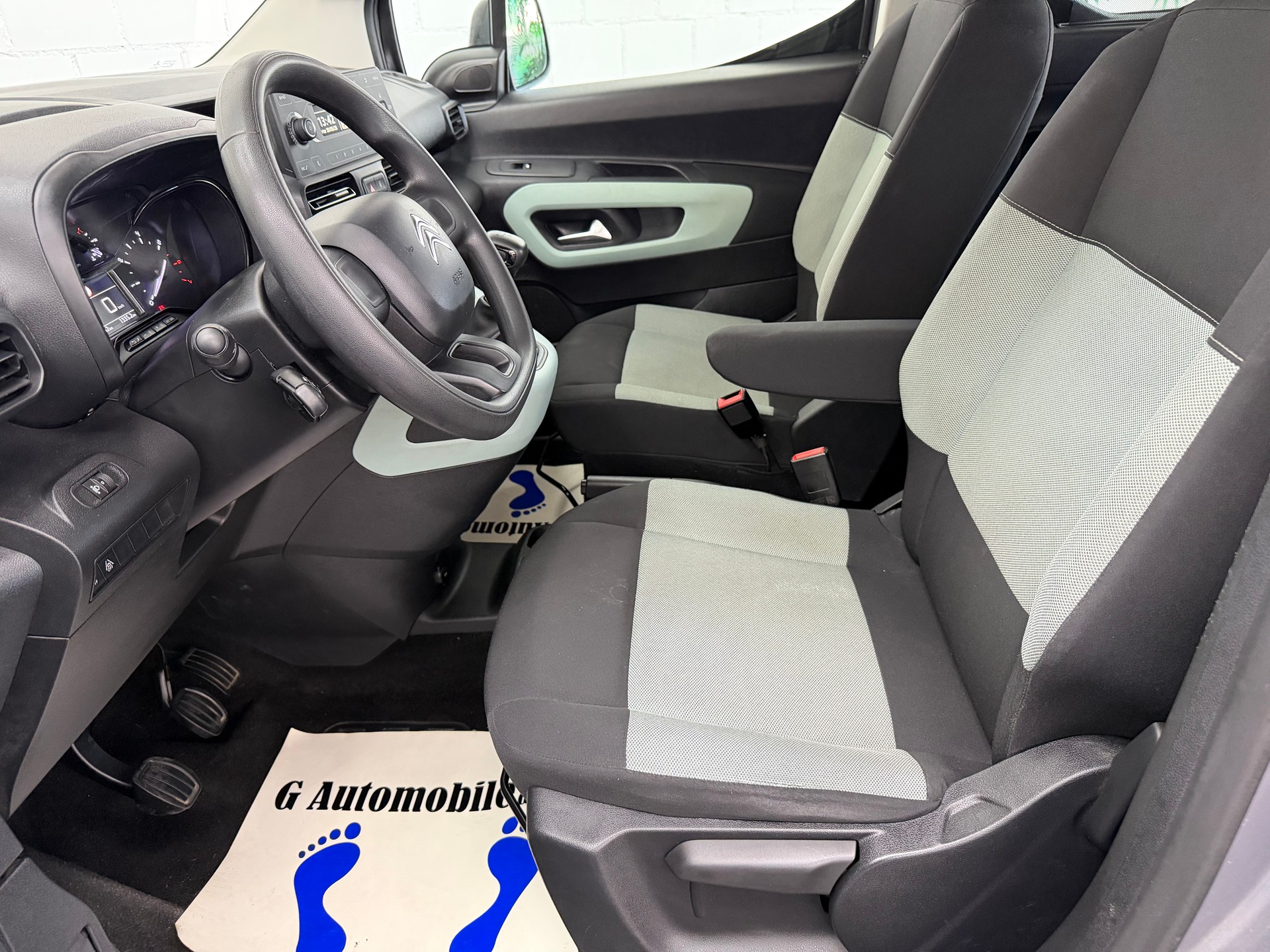 CITROEN Berlingo 1.2i PureTech Feel⭐️-image-7