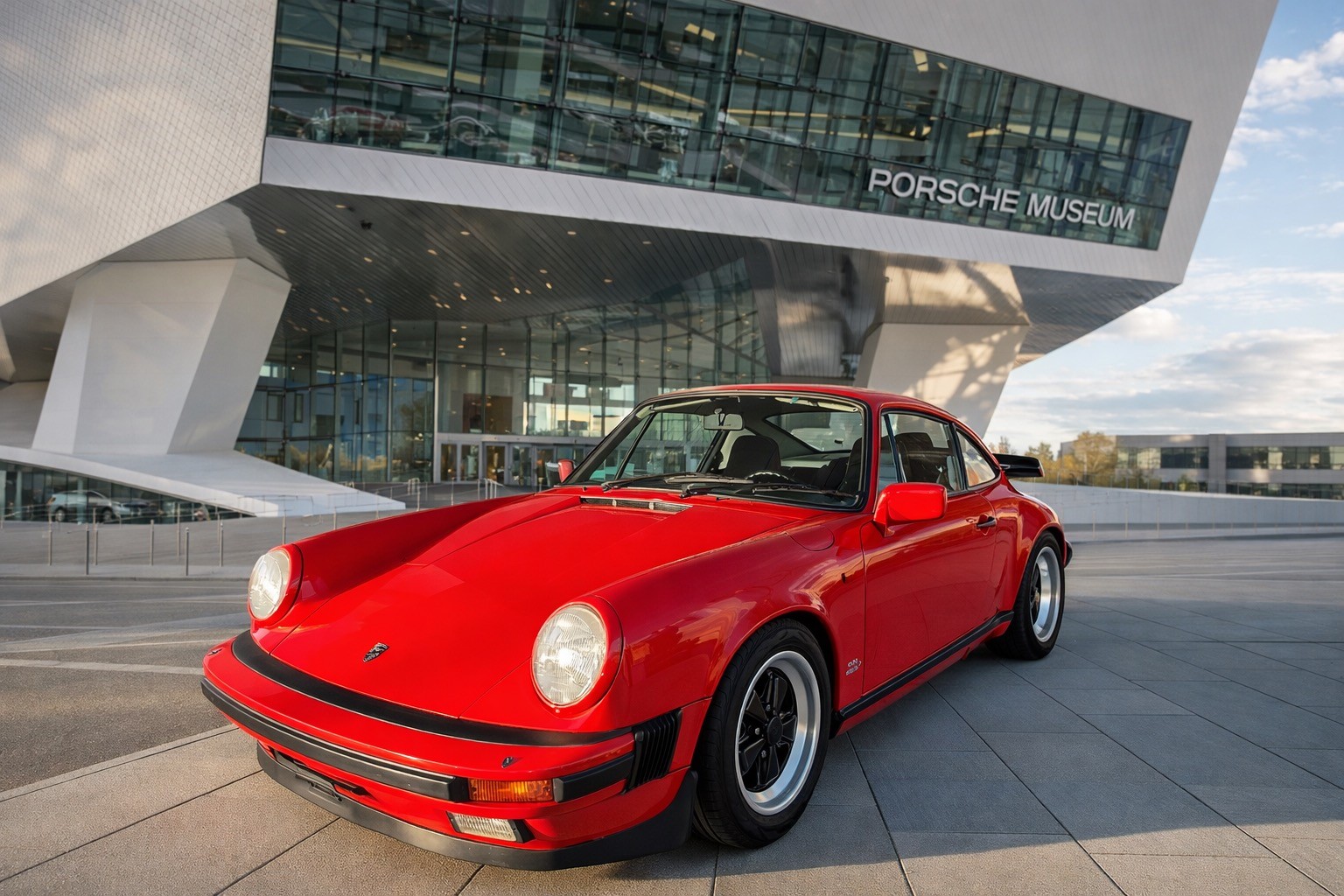 PORSCHE 911 Carrera-image-15