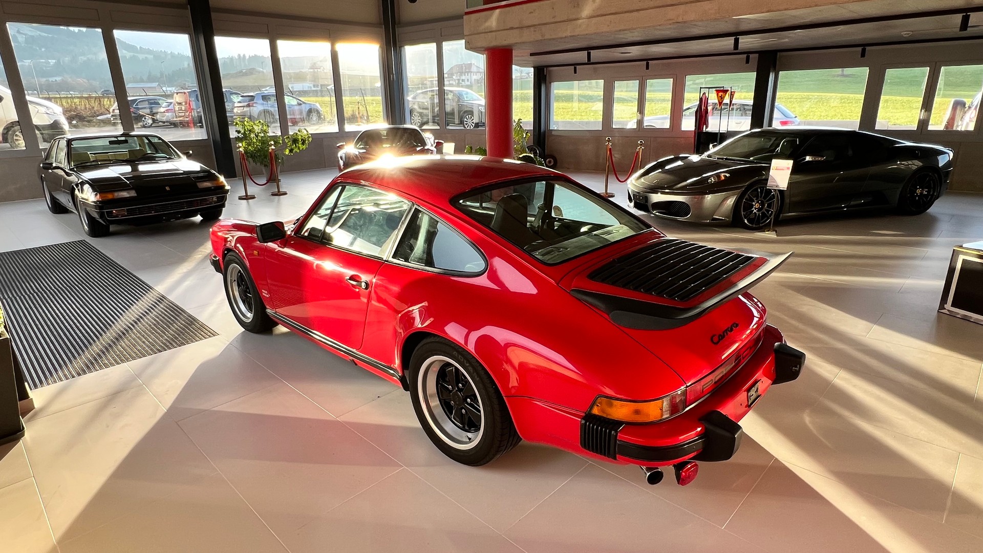 PORSCHE 911 Carrera-image-2