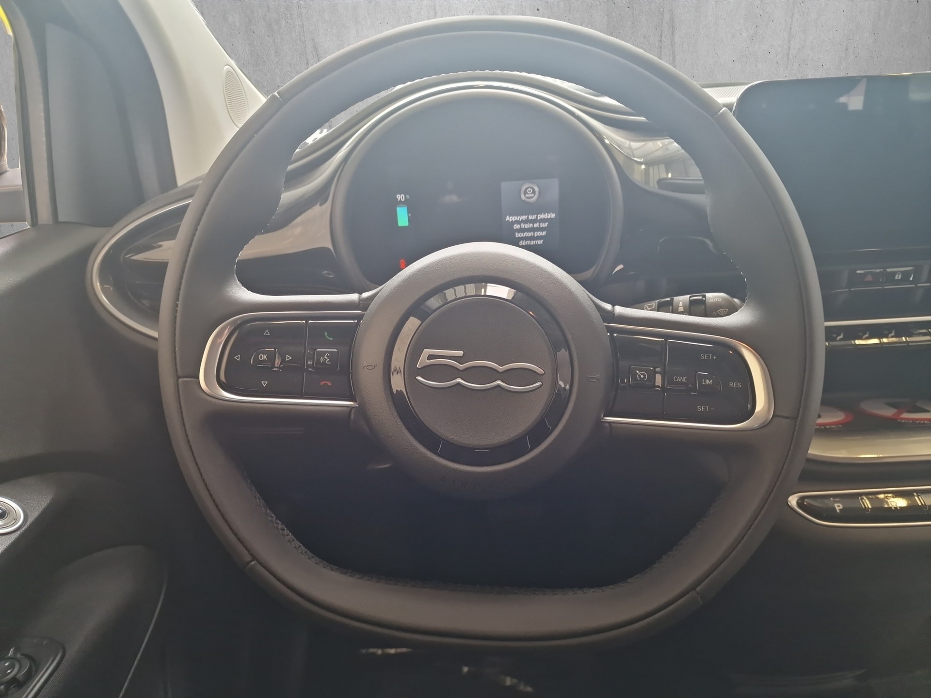 FIAT 500e Swiss Edition 3+1-image-6