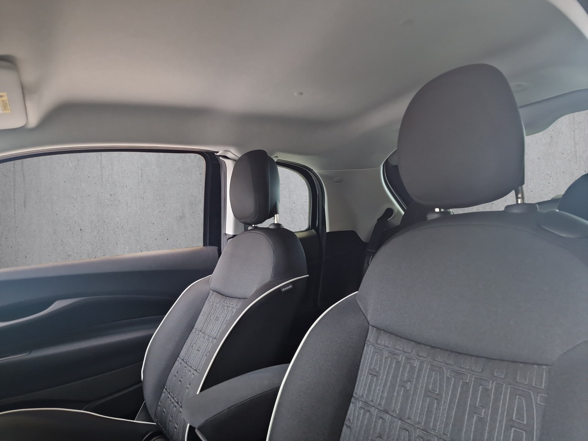 FIAT 500e Swiss Edition 3+1-image-10