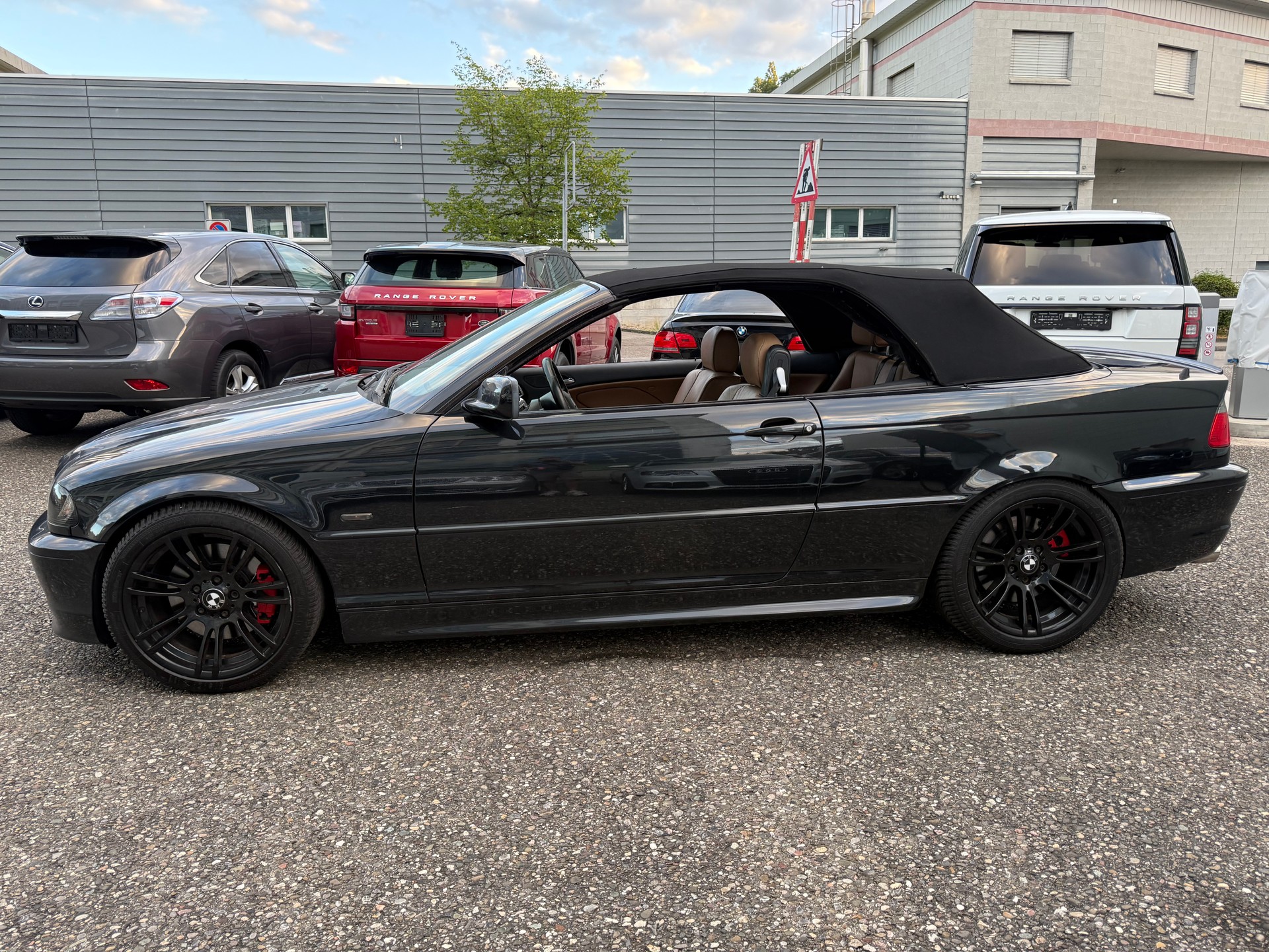 BMW 330Ci Cabriolet M-Paket ab Werk-image-10
