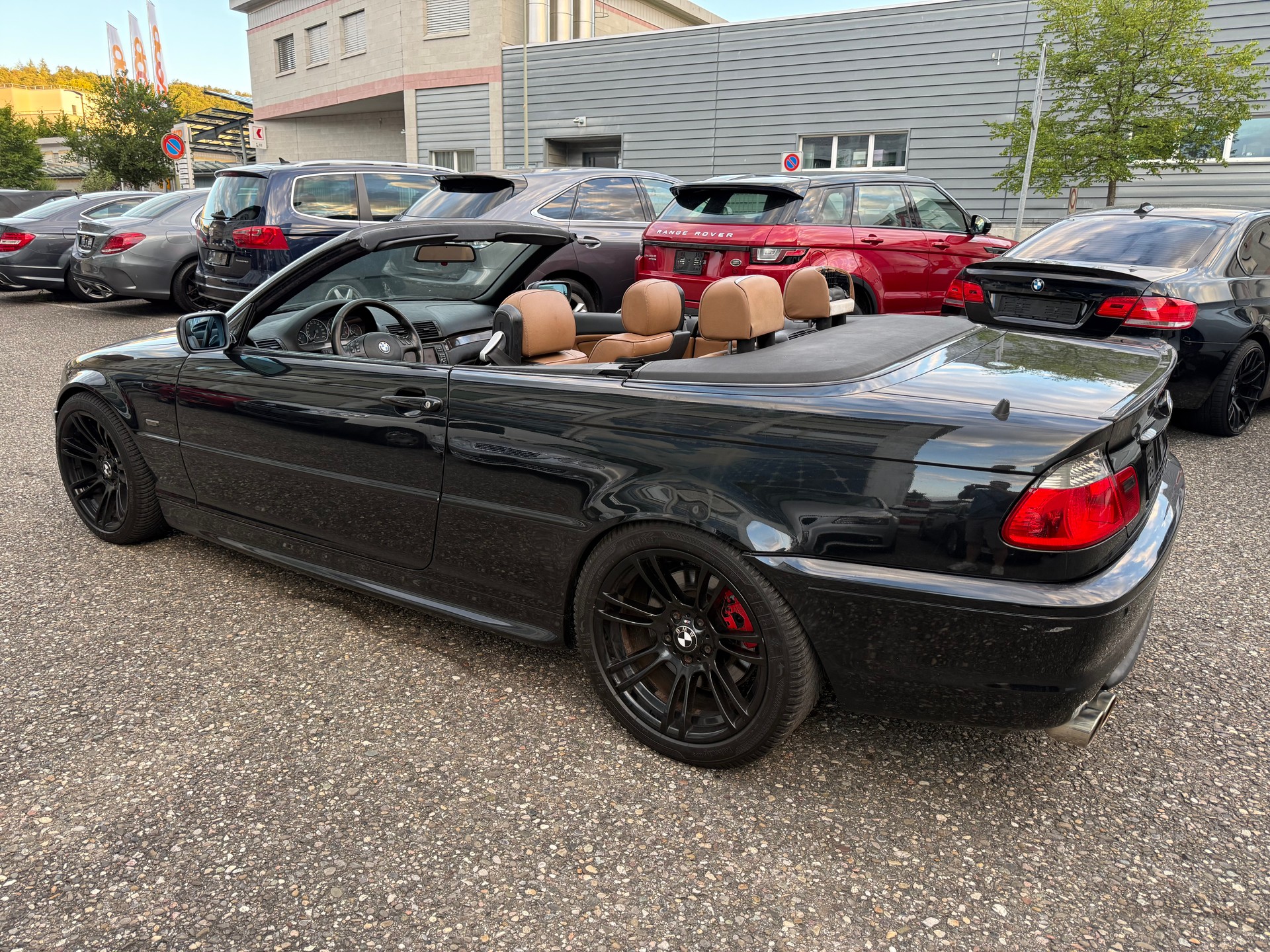 BMW 330Ci Cabriolet M-Paket ab Werk-image-2