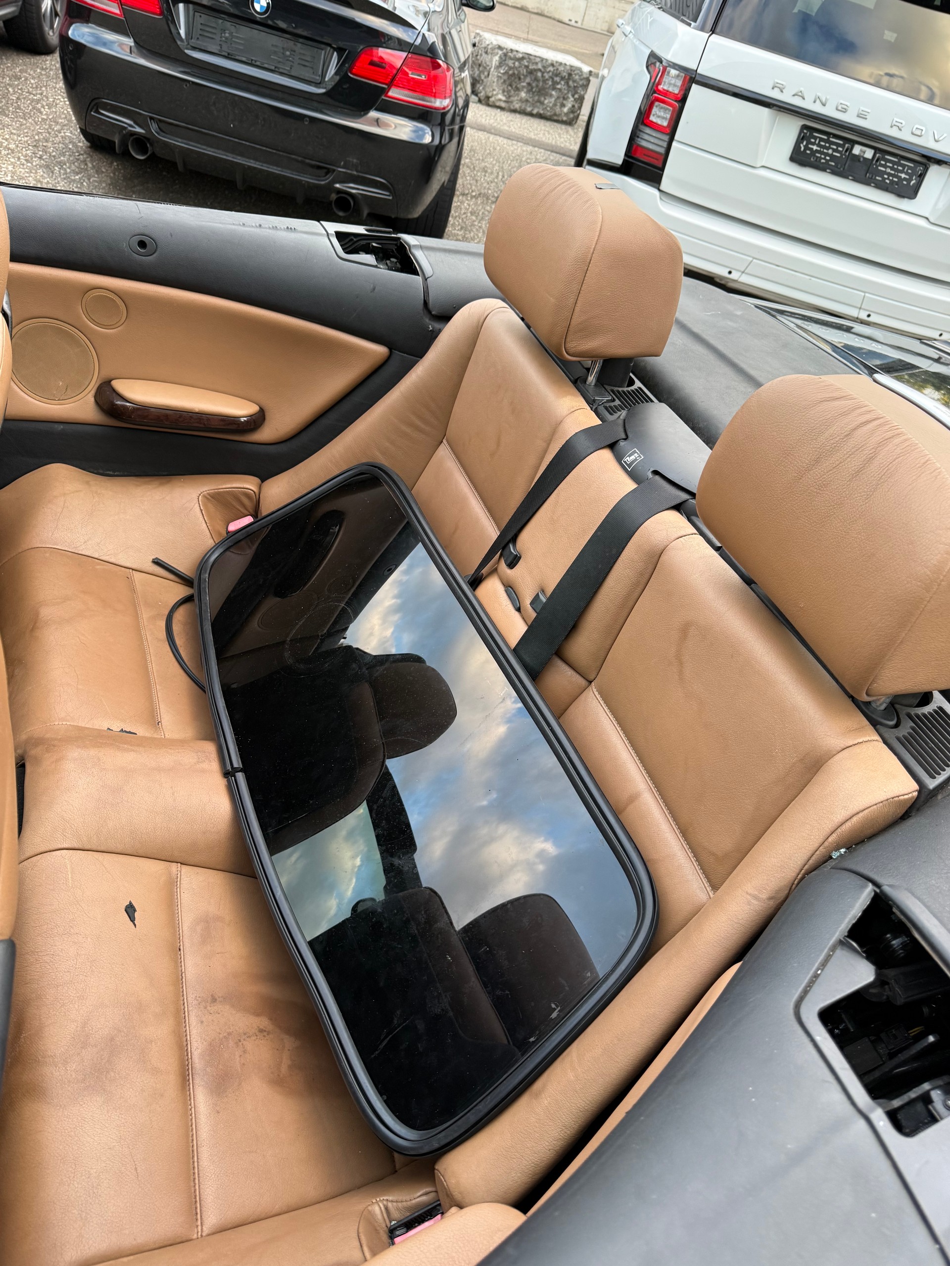 BMW 330Ci Cabriolet M-Paket ab Werk-image-7