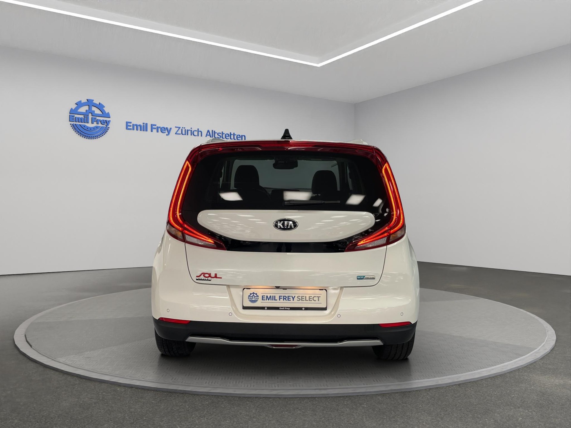 KIA e-Soul Style-image-3