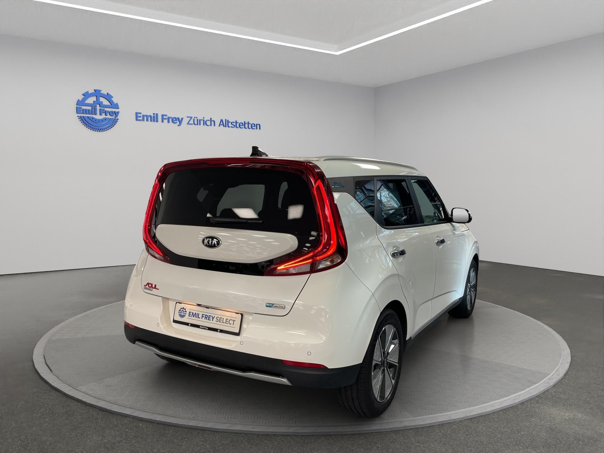 KIA e-Soul Style-image-1