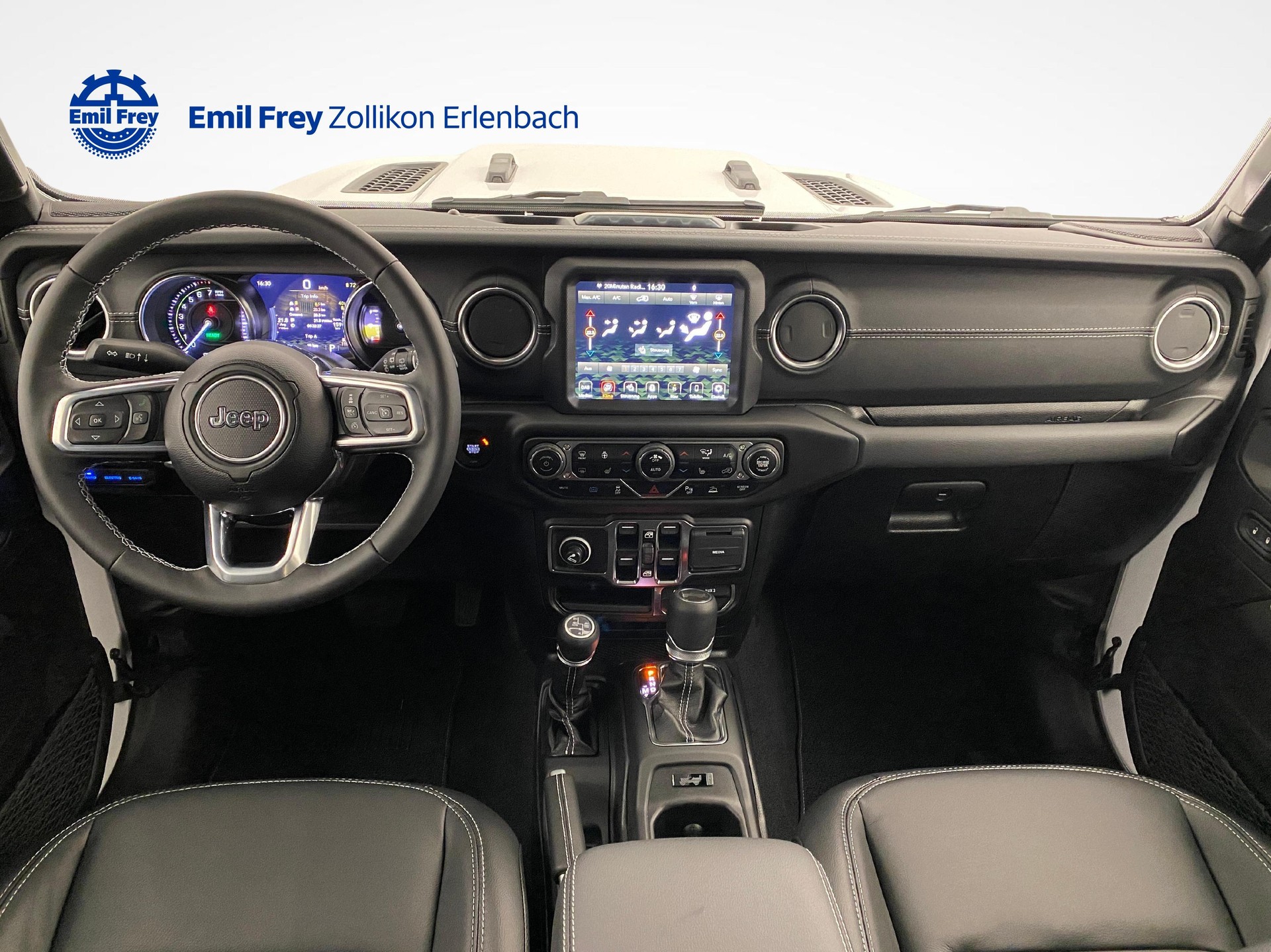 JEEP Wrangler 2.0 Turbo First Edition Unlimited 4xe-showroom-element-3