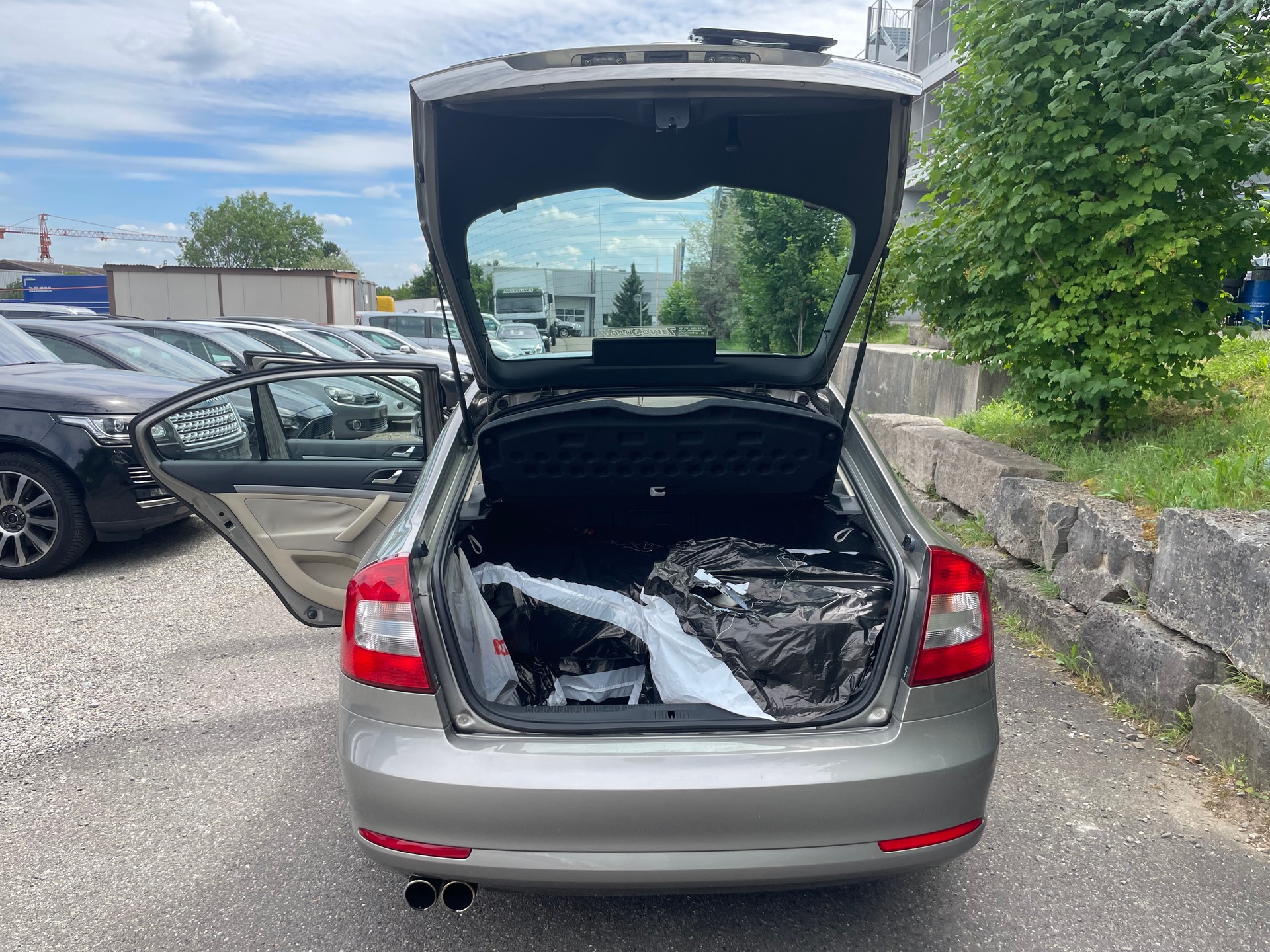 SKODA Octavia 1.8 TSI Elegance-image-11