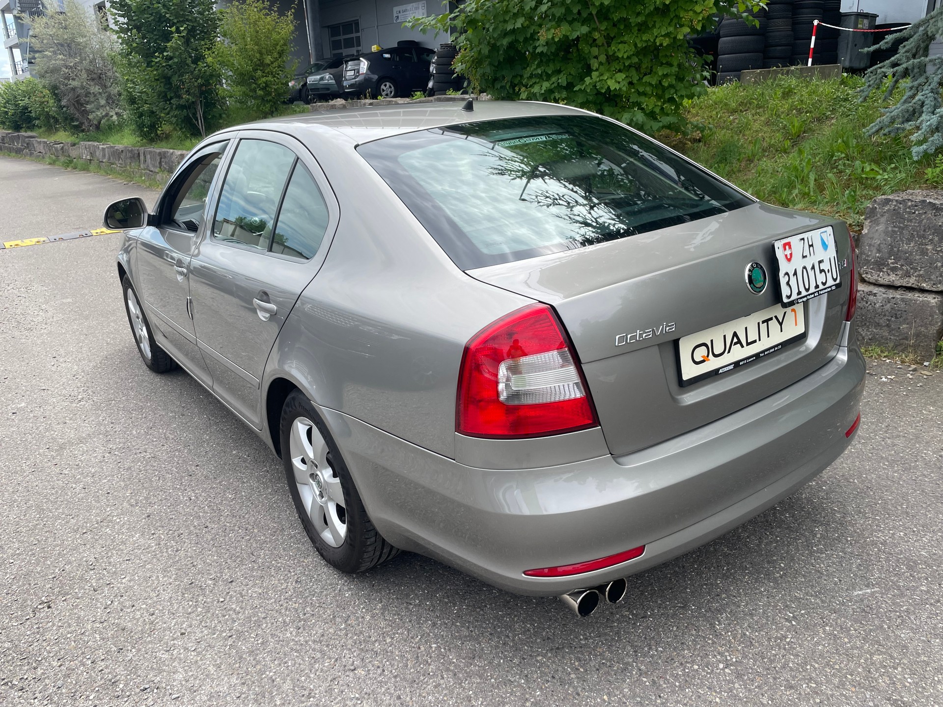 SKODA Octavia 1.8 TSI Elegance-image-5