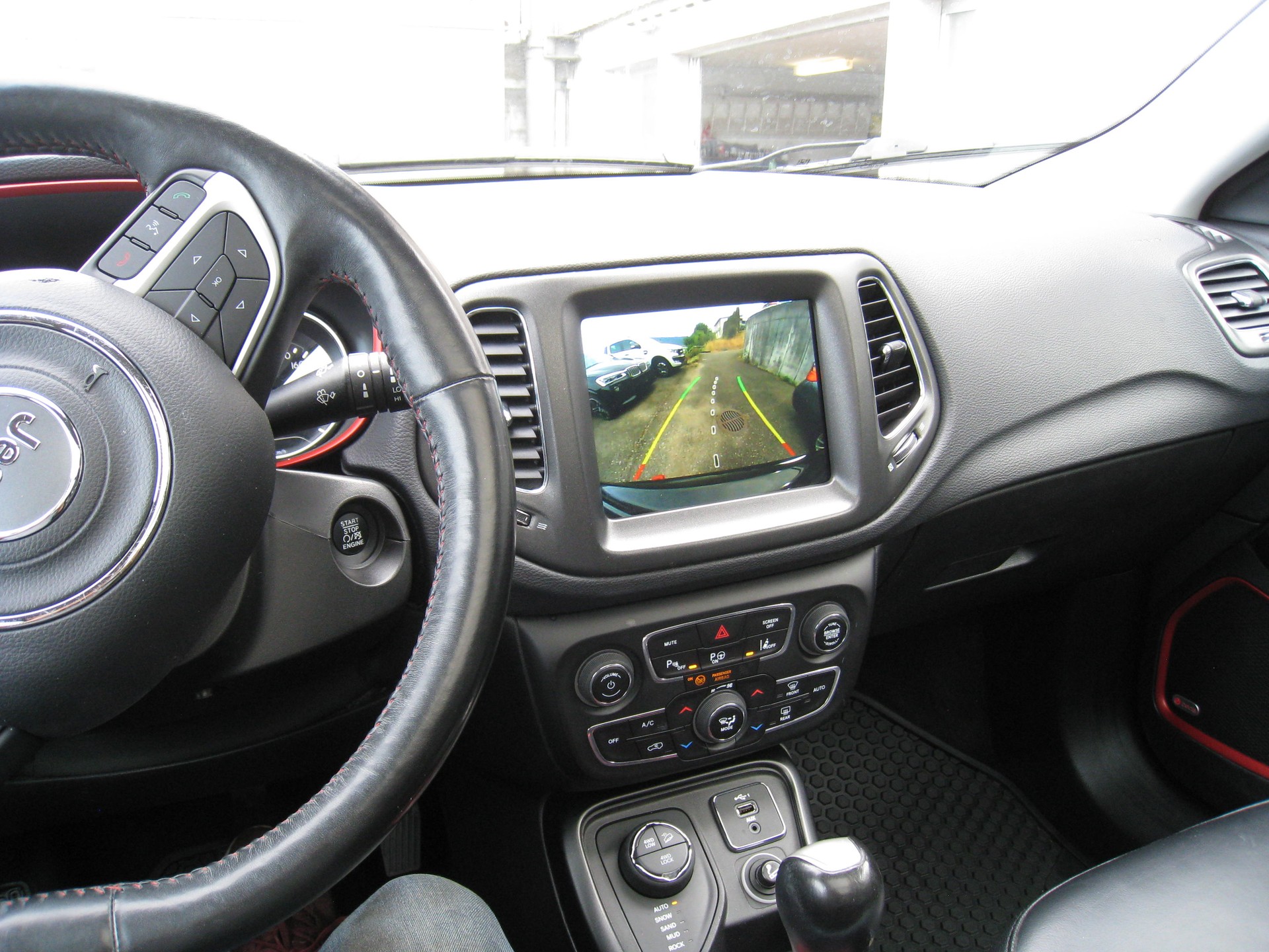 JEEP Compass 2.0CRD Trailhawk AWD 9ATX-image-6