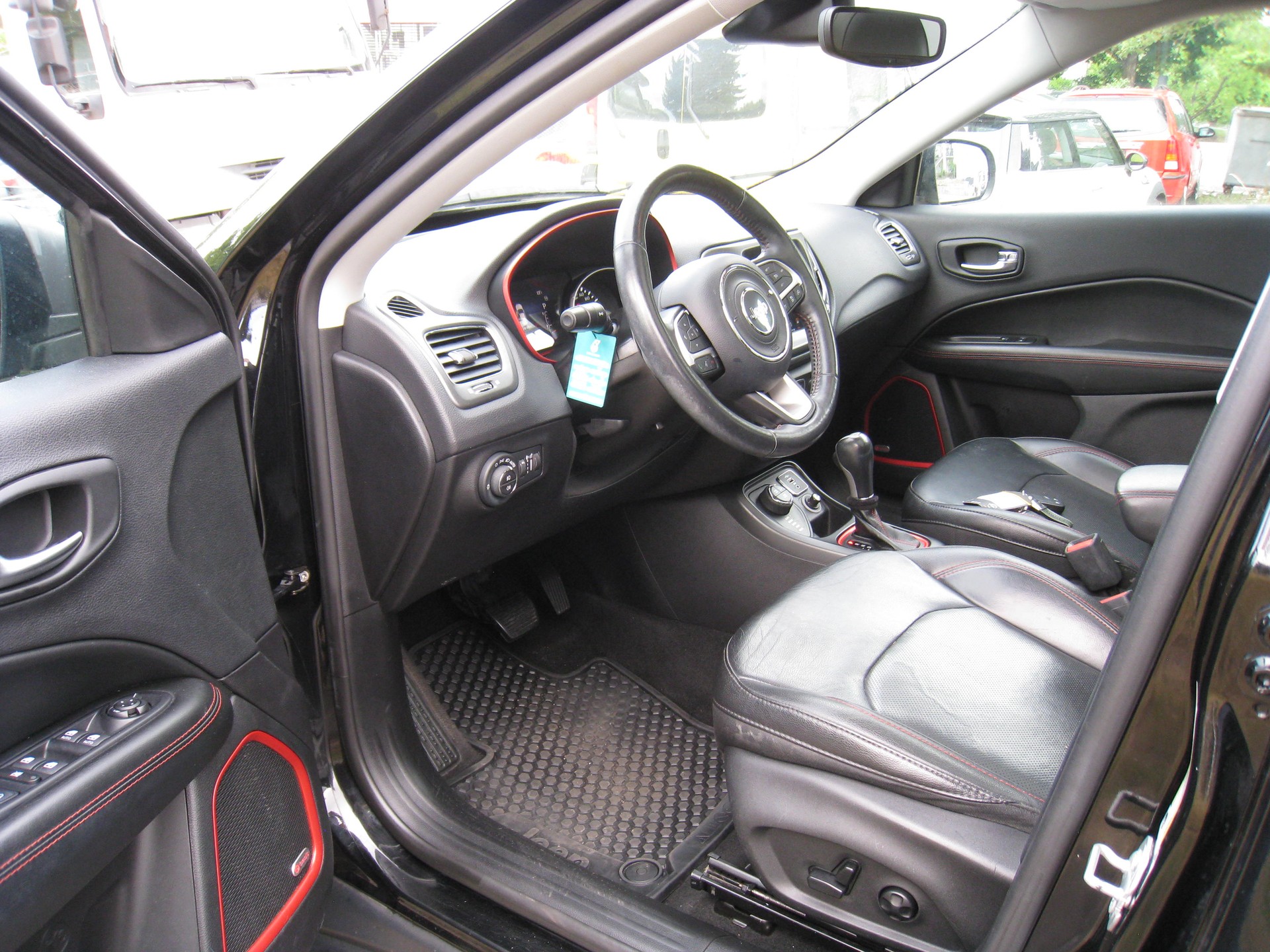 JEEP Compass 2.0CRD Trailhawk AWD 9ATX-image-2