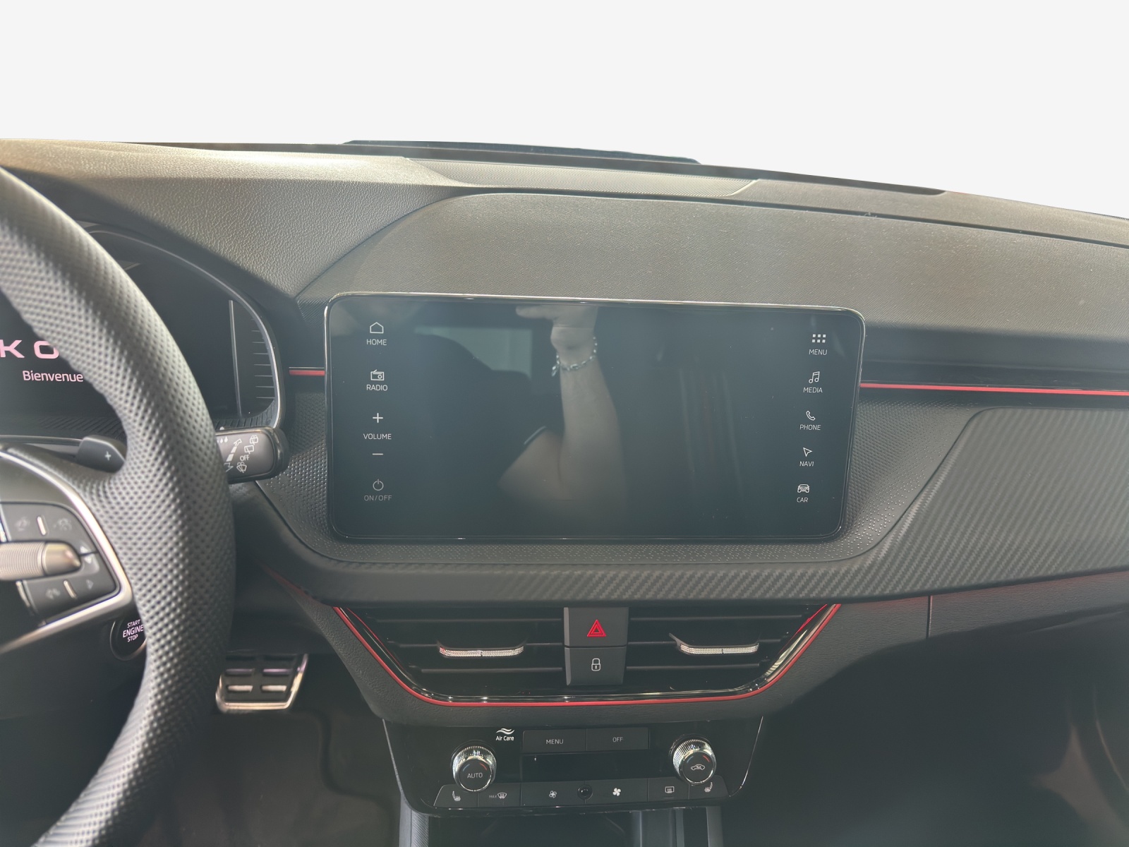 SKODA Kamiq 1.0 TSI Monte Carlo DSG-image-10