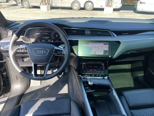 AUDI e-tron S quattro-image-12