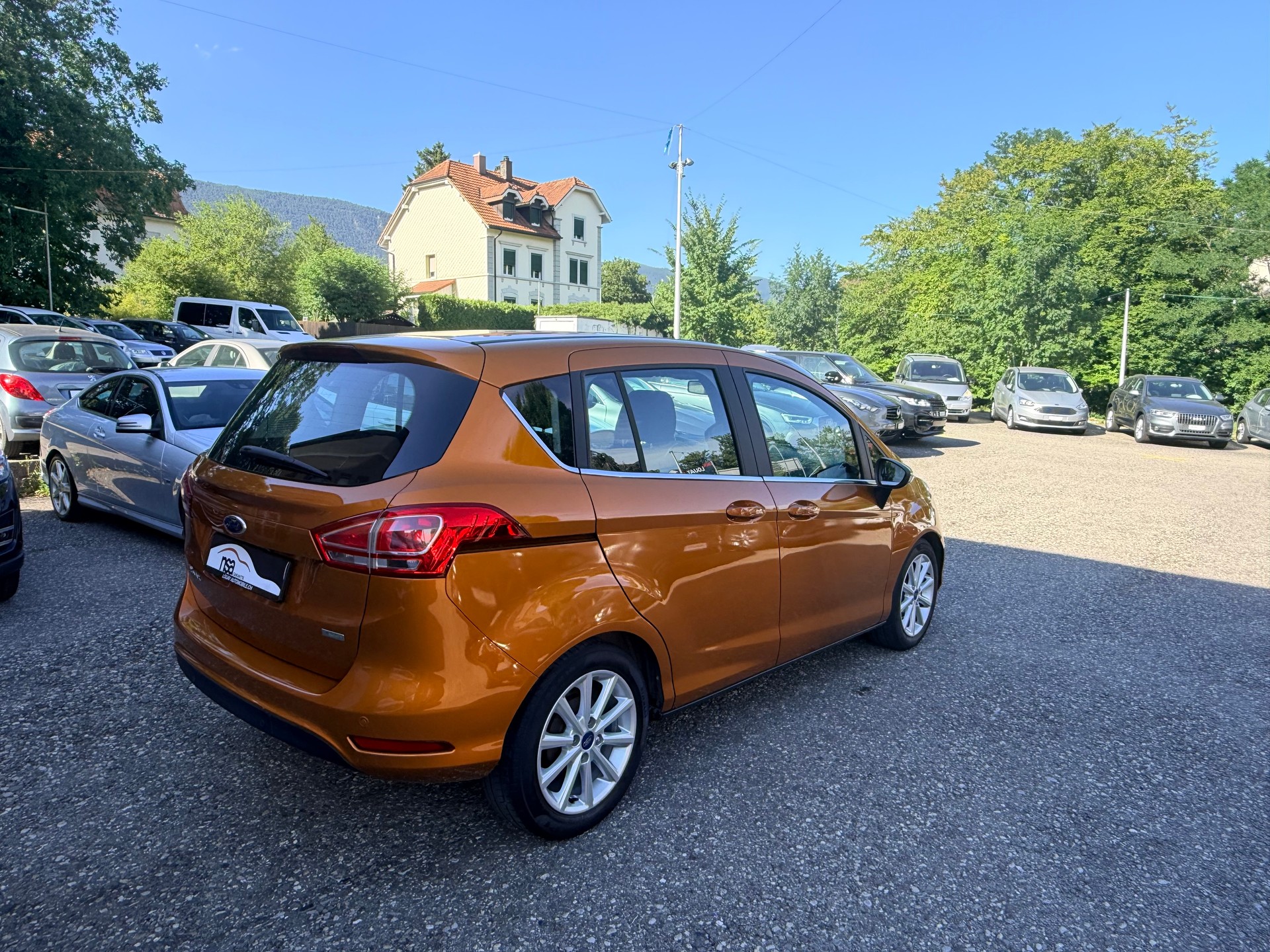 FORD B-Max 1.0 SCTi Titanium-image-13